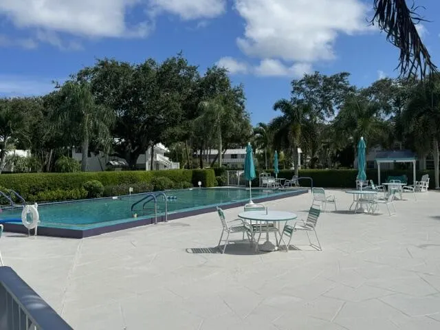 2929 SE OCEAN Boulevard #113-4