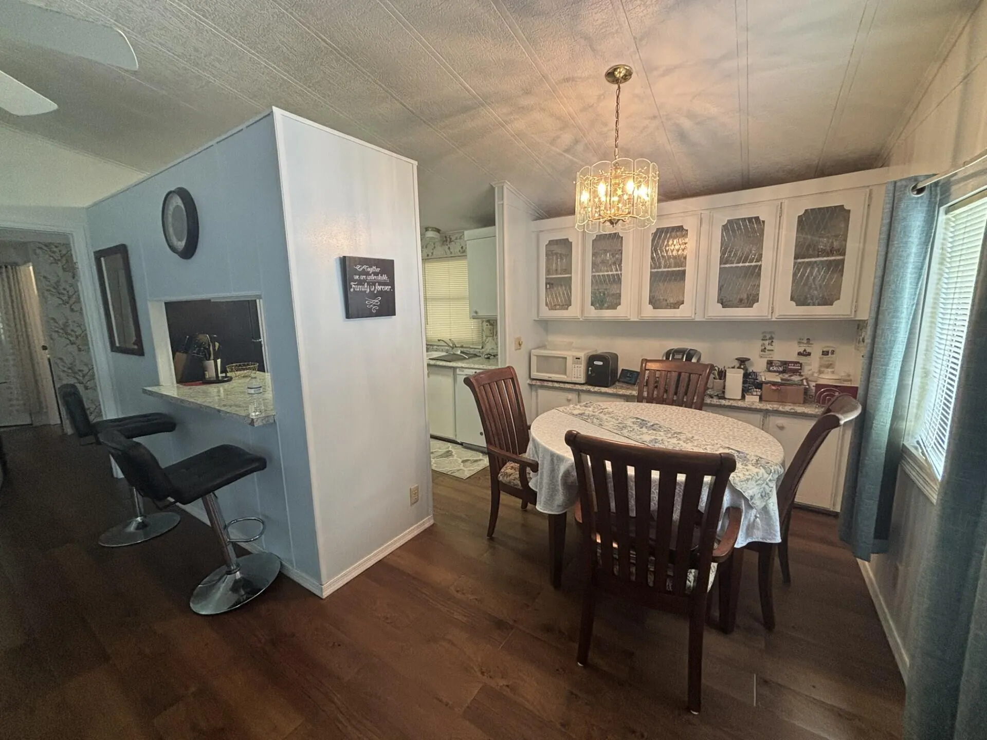 570 NE 47th Court