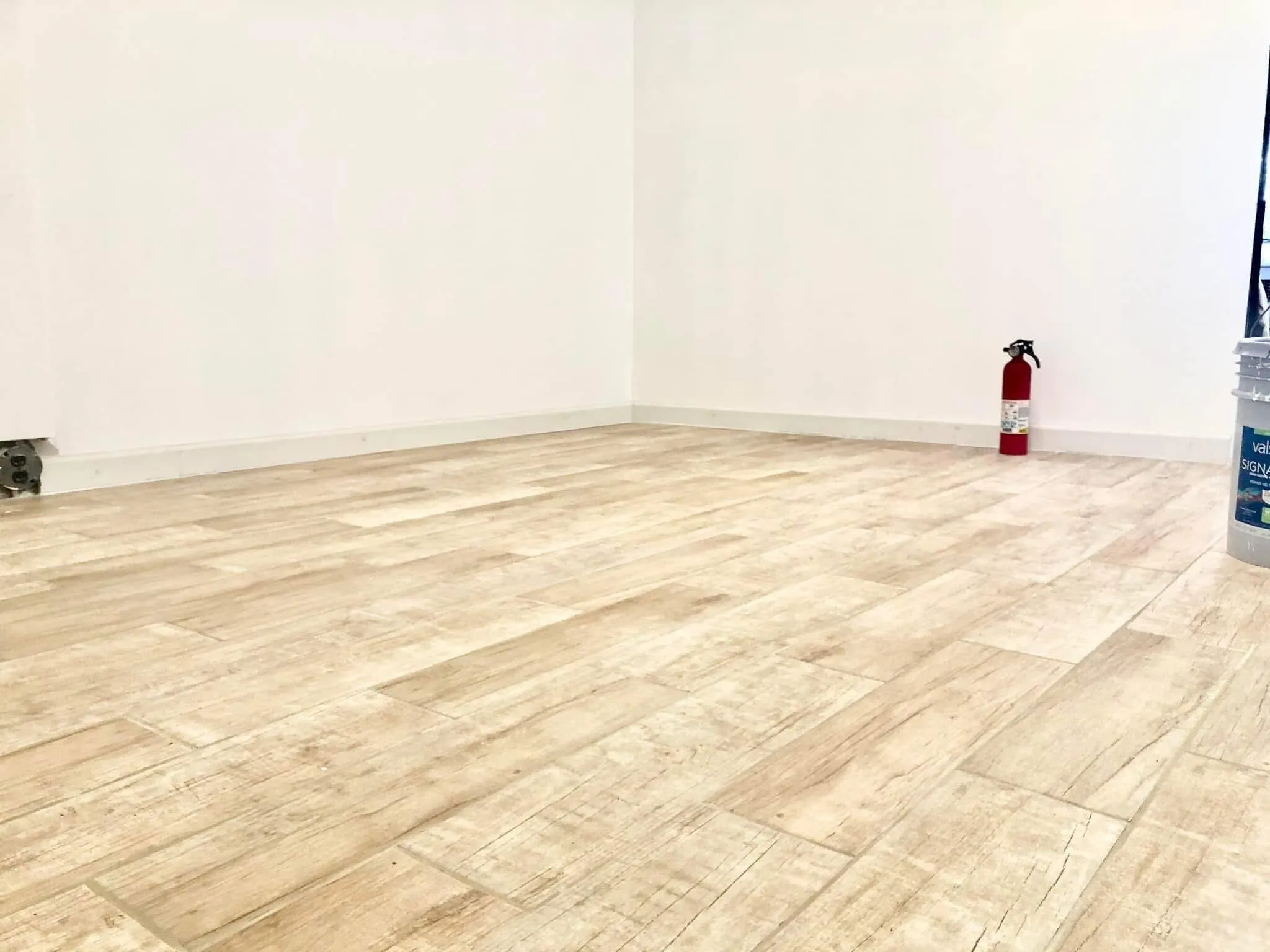 570 NE 47th Court