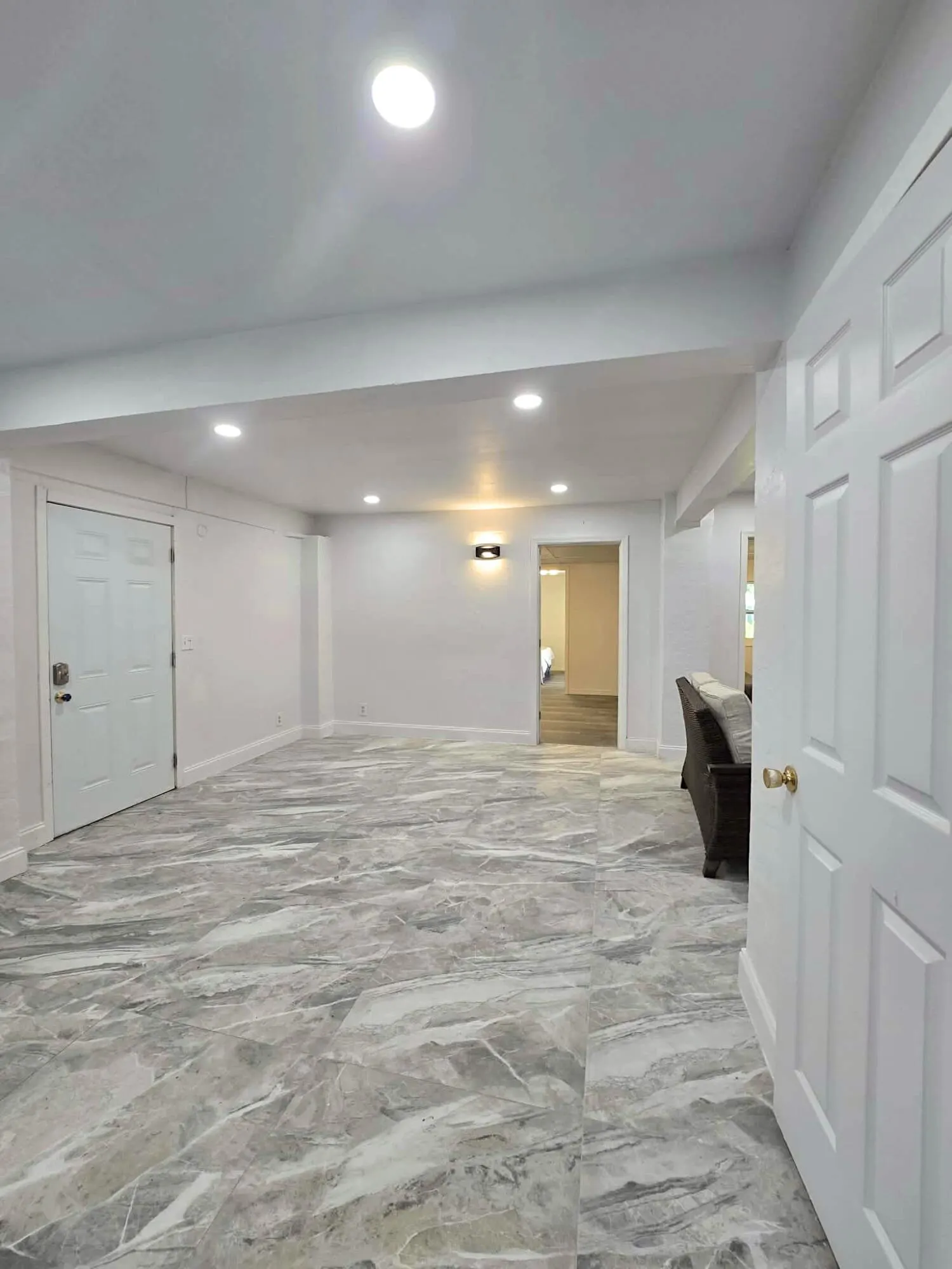 901 Thatcher Boulevard #B