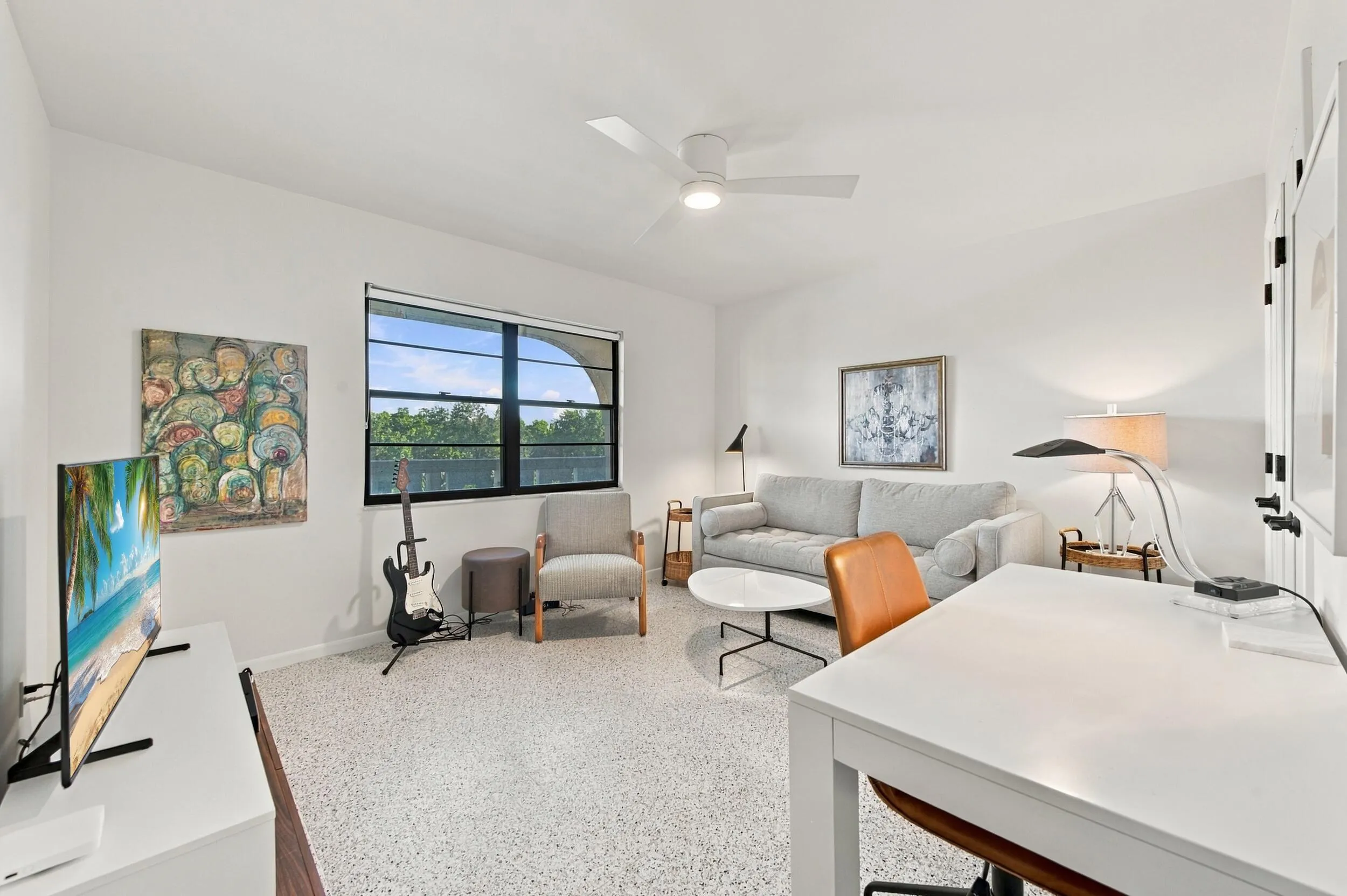 2305 LUCAYA Lane #E4