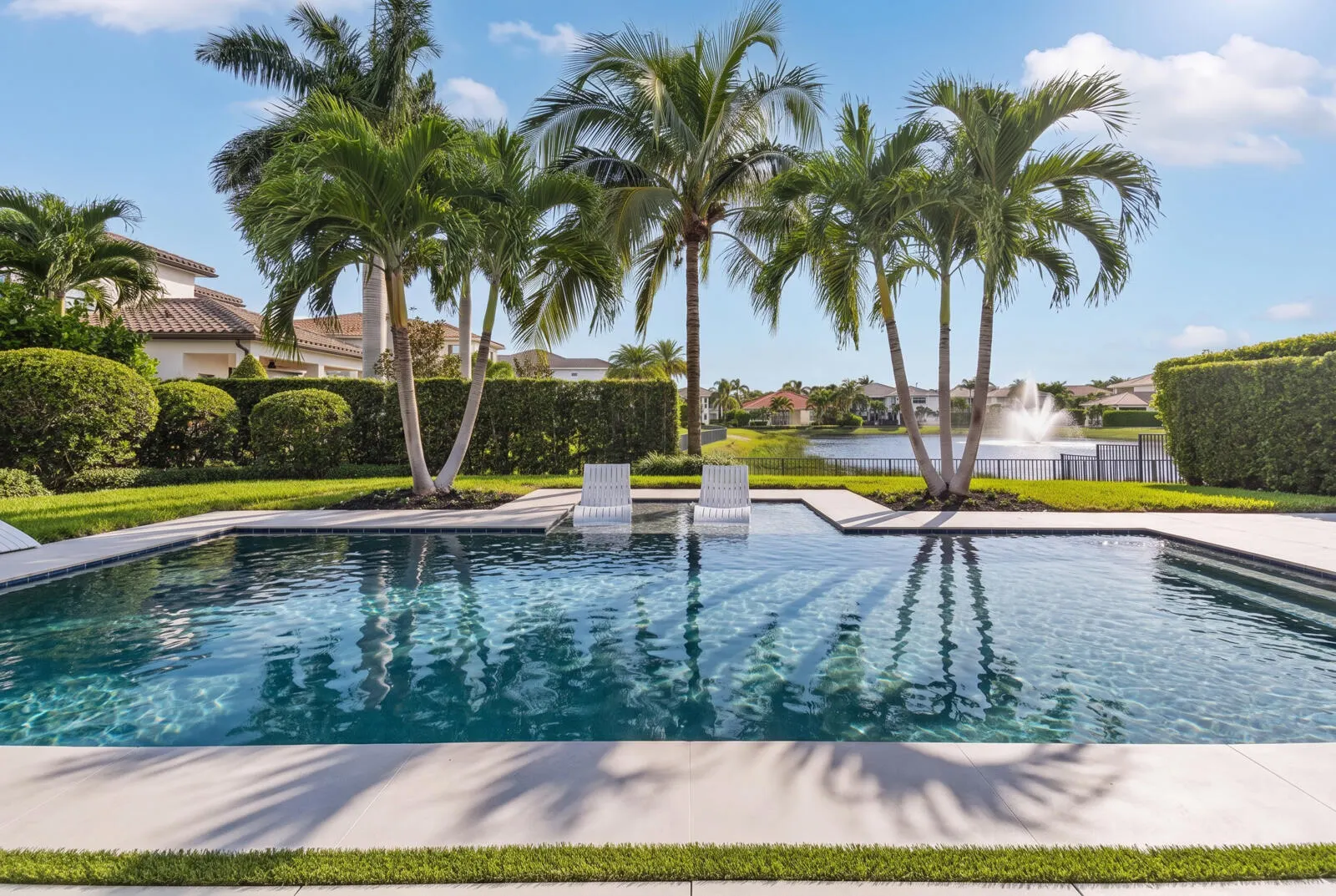 2565 NW 69th Street