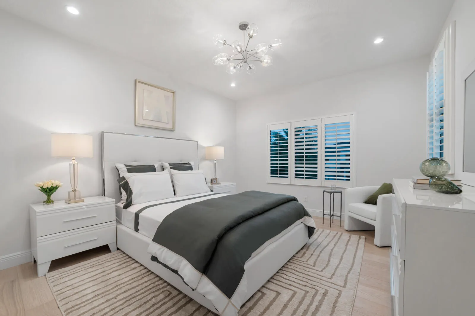 2565 NW 69th Street
