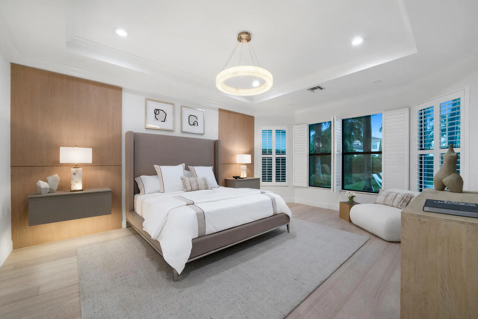 2565 NW 69th Street