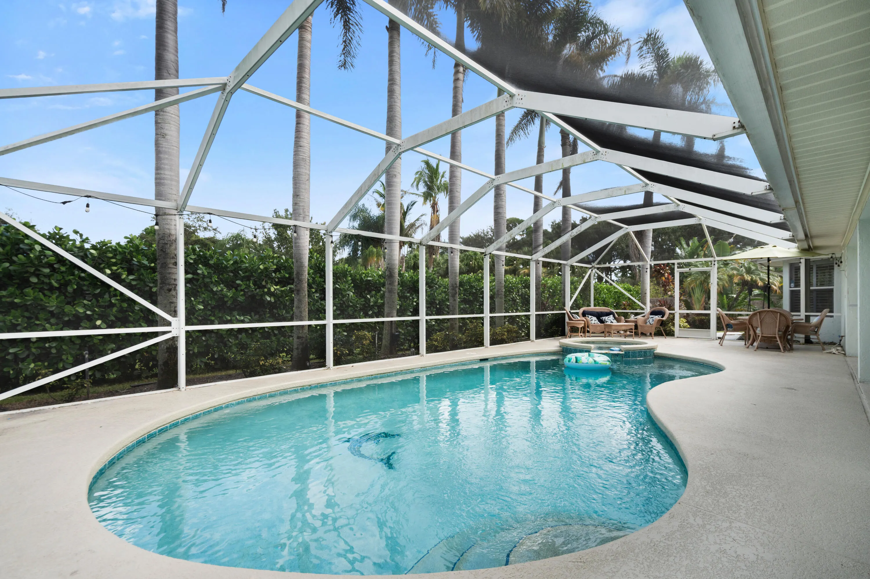 1801 SW HUNTERS CLUB Way