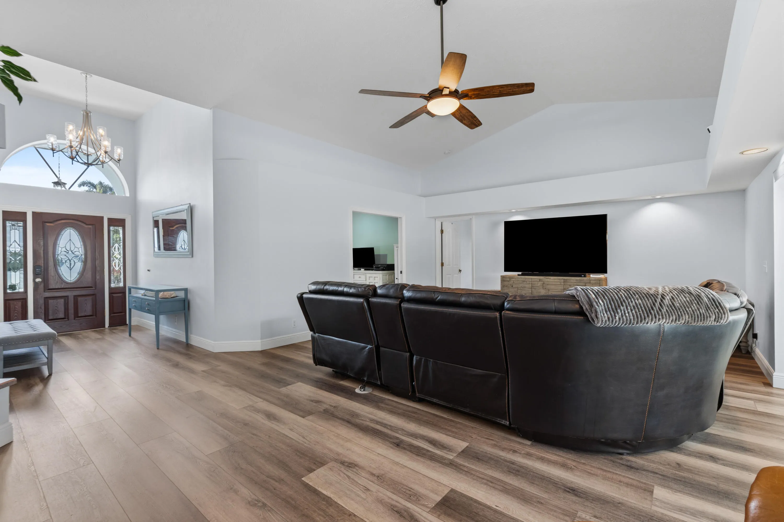 1801 SW HUNTERS CLUB Way