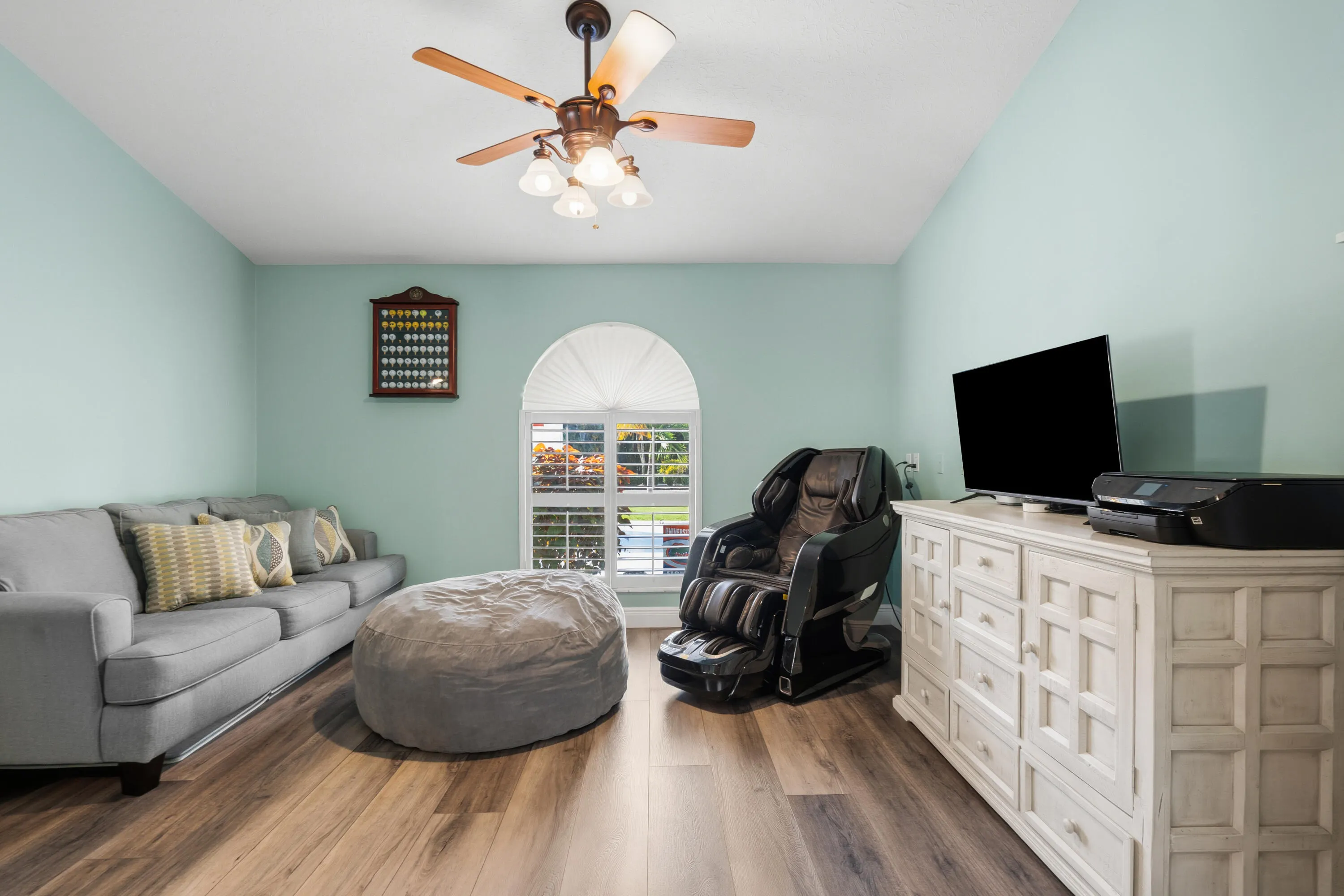 1801 SW HUNTERS CLUB Way