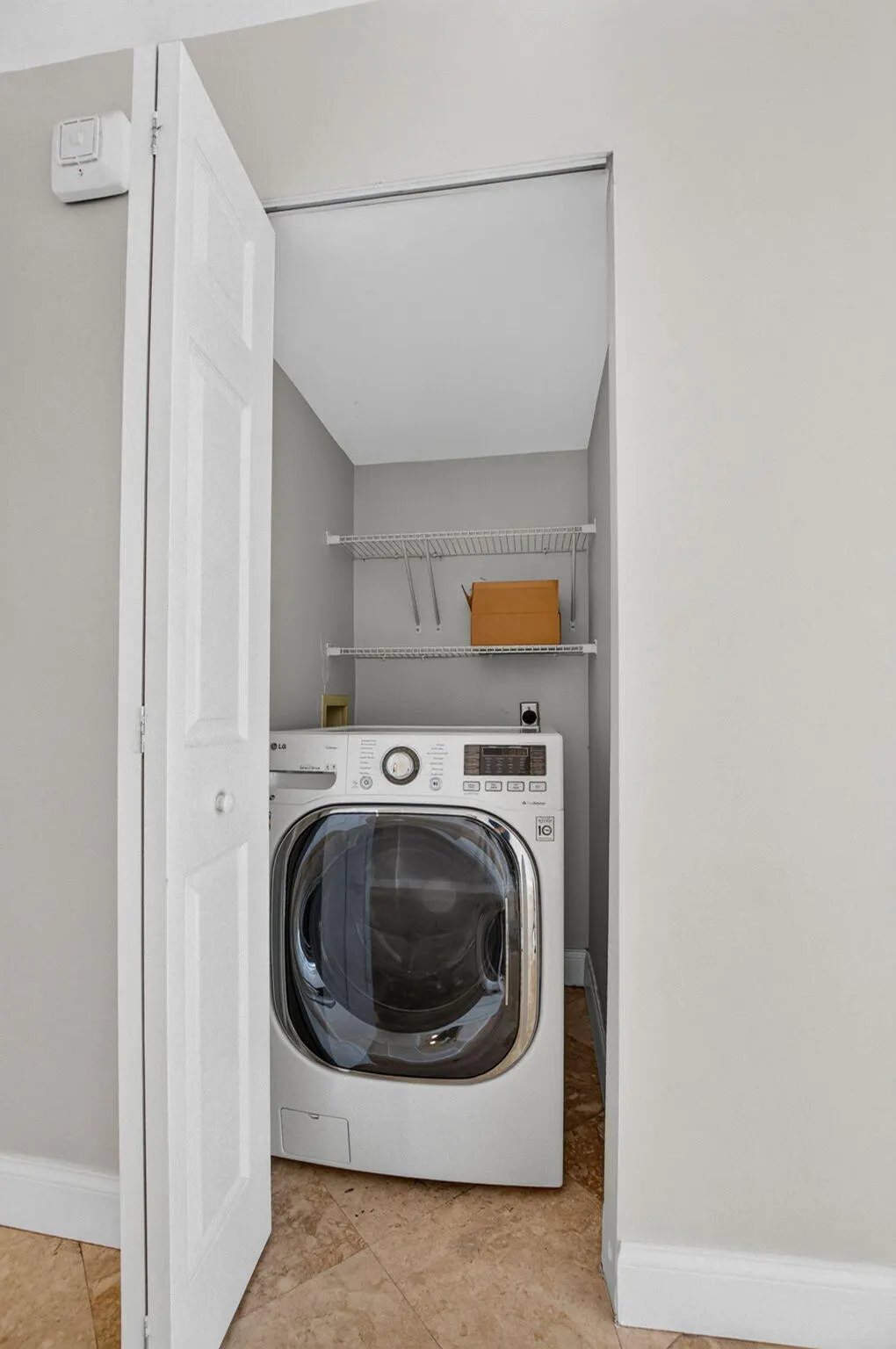 20 ROYAL PALM Way #301