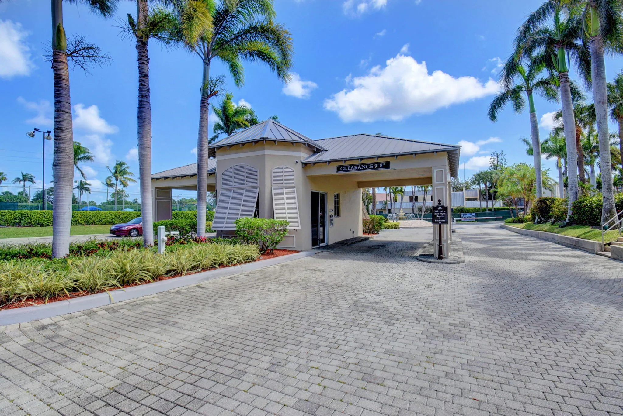 20 ROYAL PALM Way #301