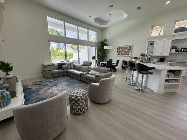 7131 MALLORCA Crescent