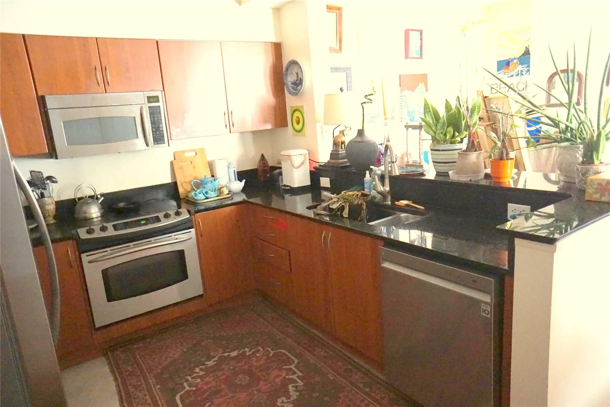 233 S FEDERAL Highway #401