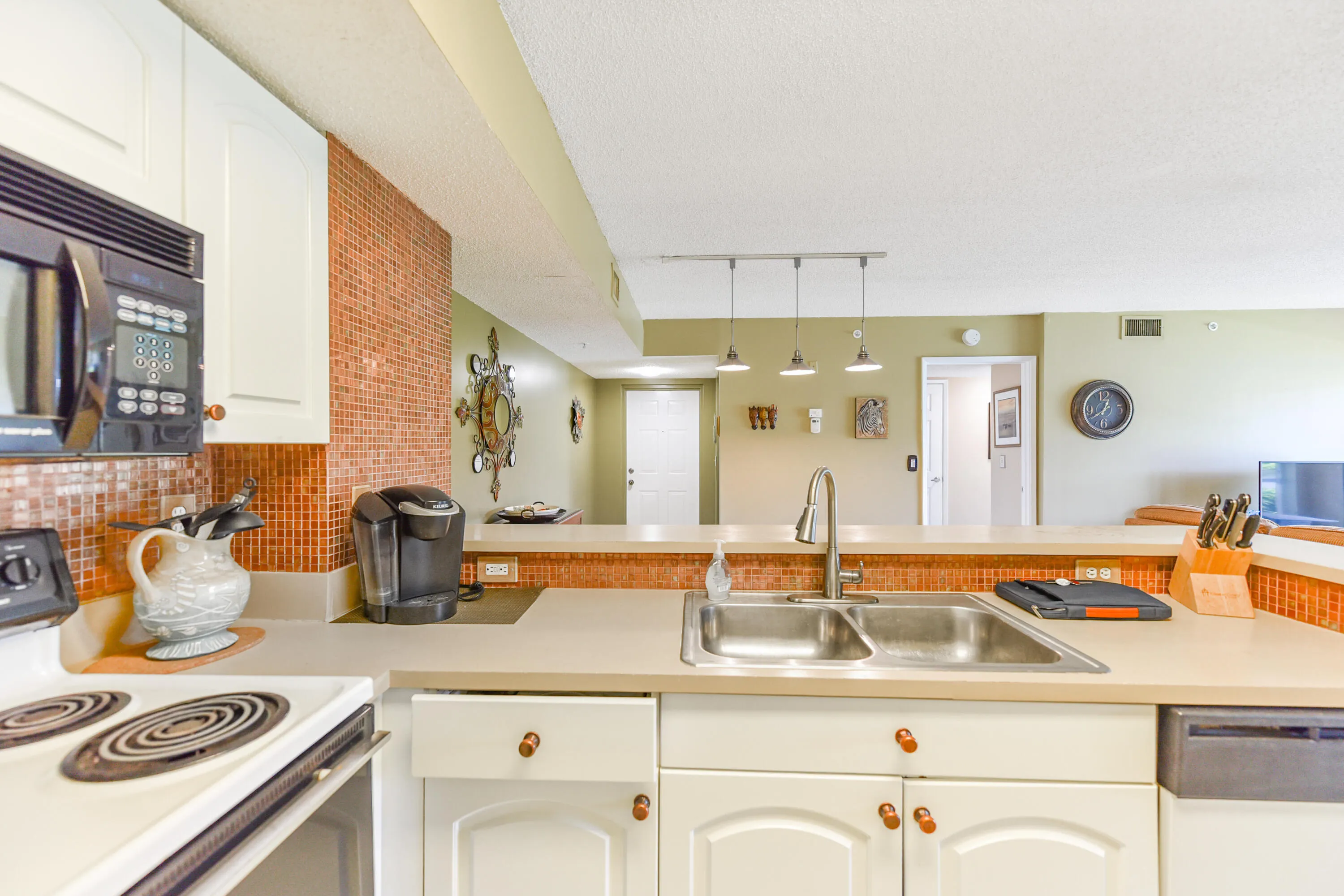 1590 S 42nd Circle