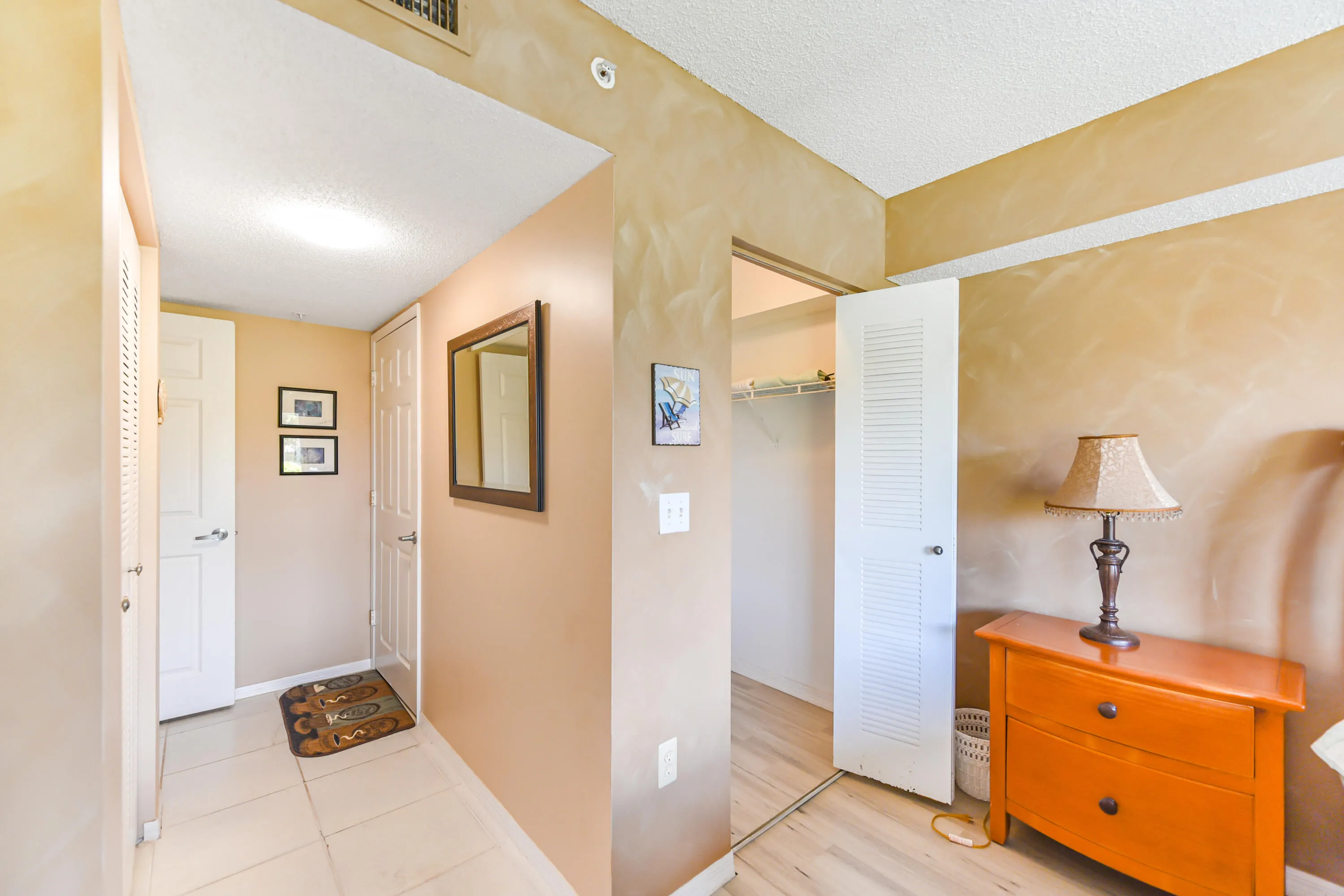 1590 S 42nd Circle
