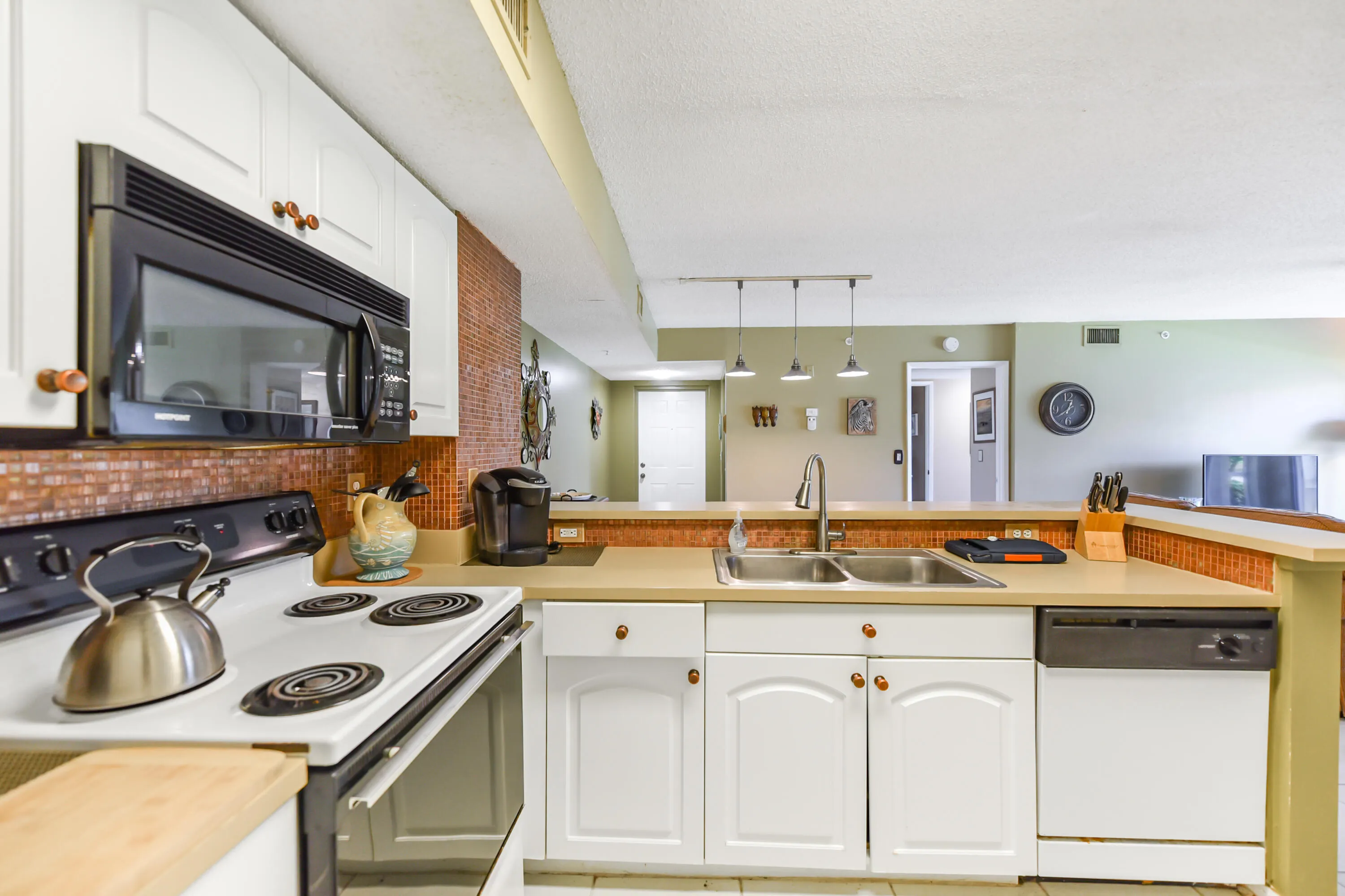1590 S 42nd Circle