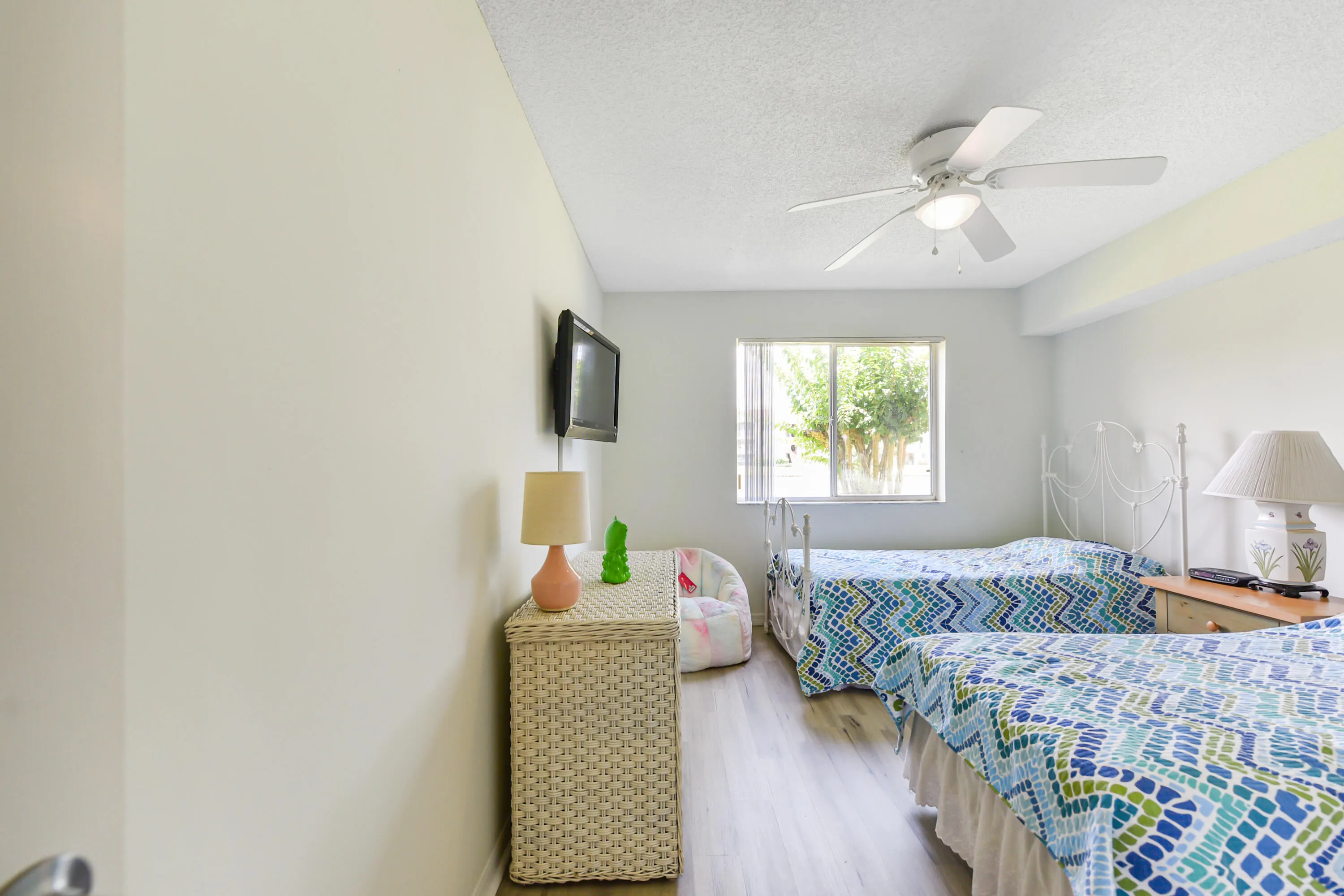 1590 S 42nd Circle
