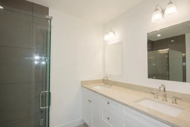 195 S 4TH Street S #Unit #1