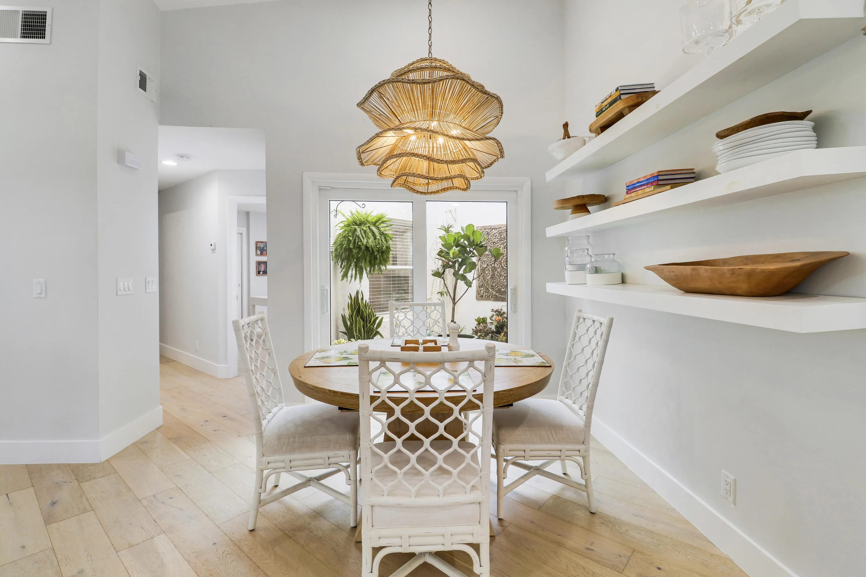2426 SW FOXPOINT Trail