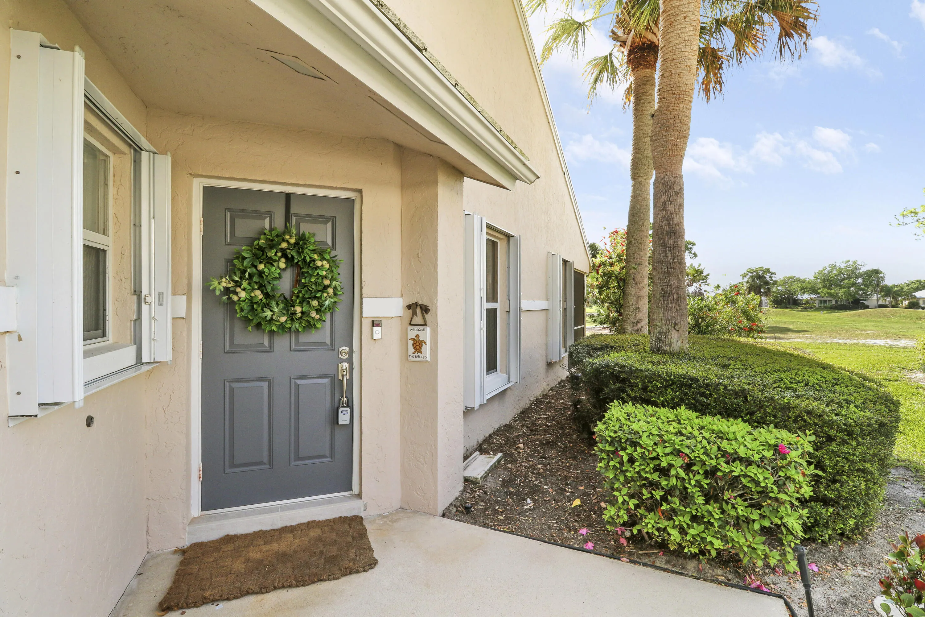 2426 SW FOXPOINT Trail