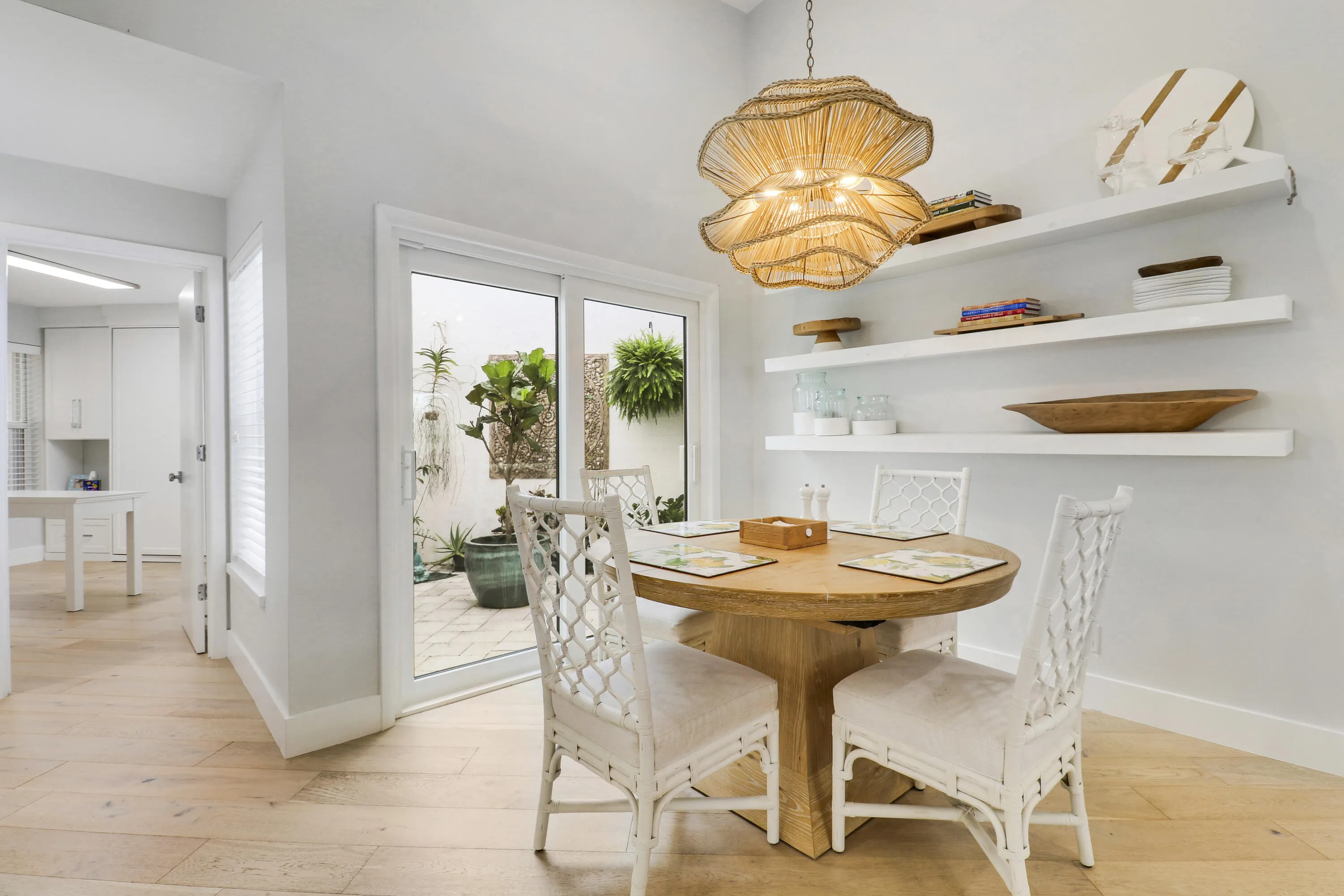 2426 SW FOXPOINT Trail