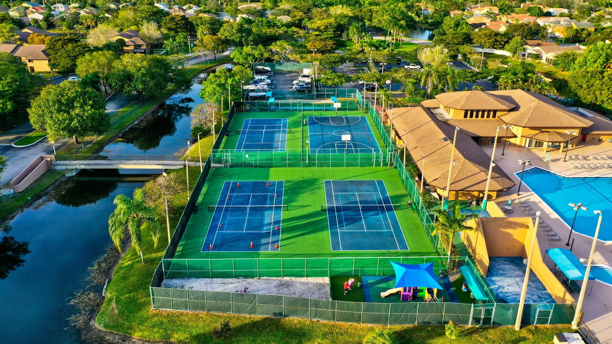 3866 NW 21ST Court