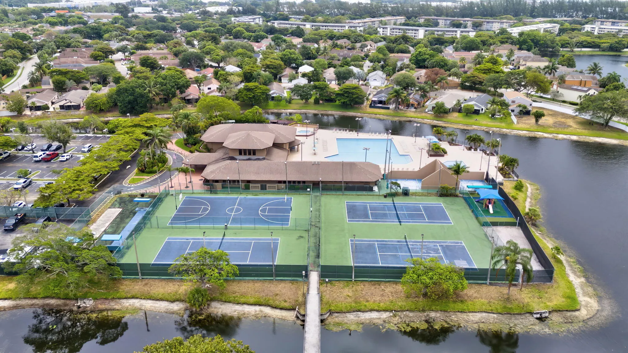 3866 NW 21ST Court