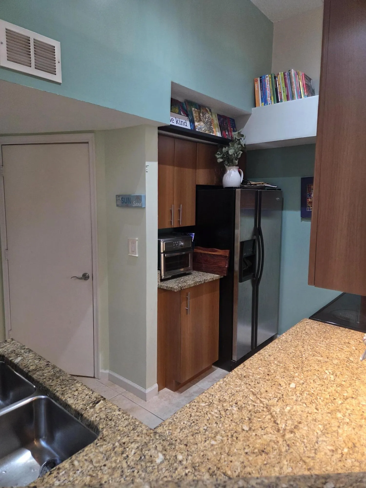 1205 Crystal Way #D