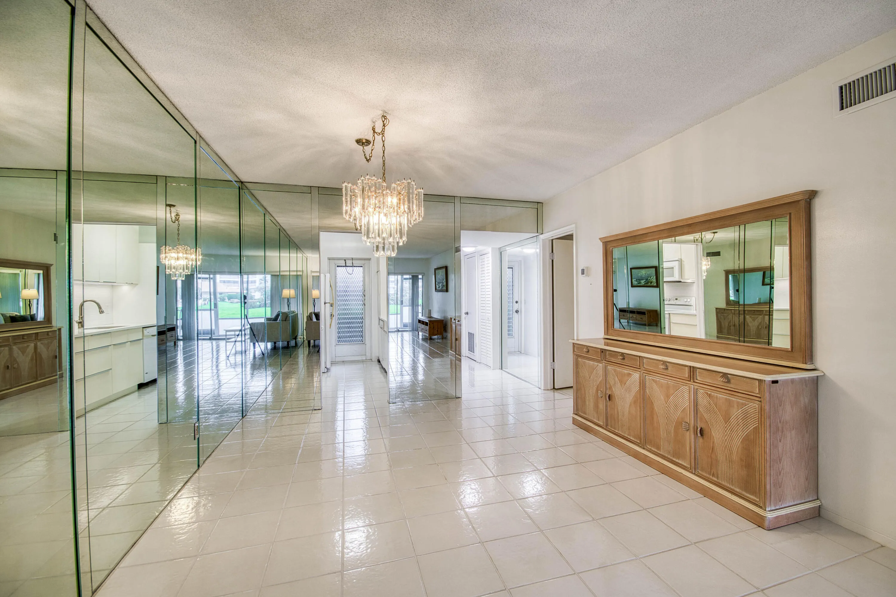 3351 Spanish Trail #113