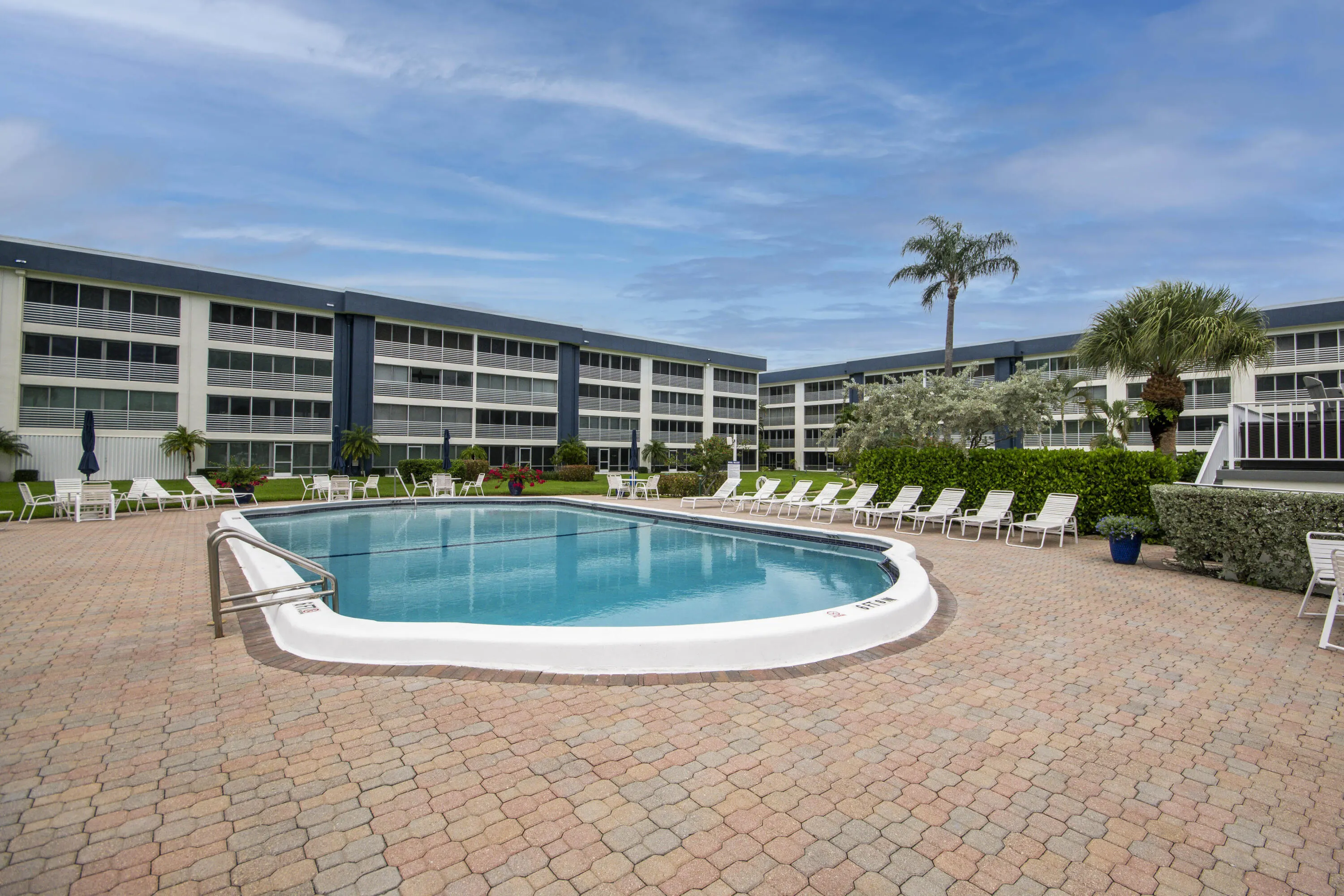 3351 Spanish Trail #113