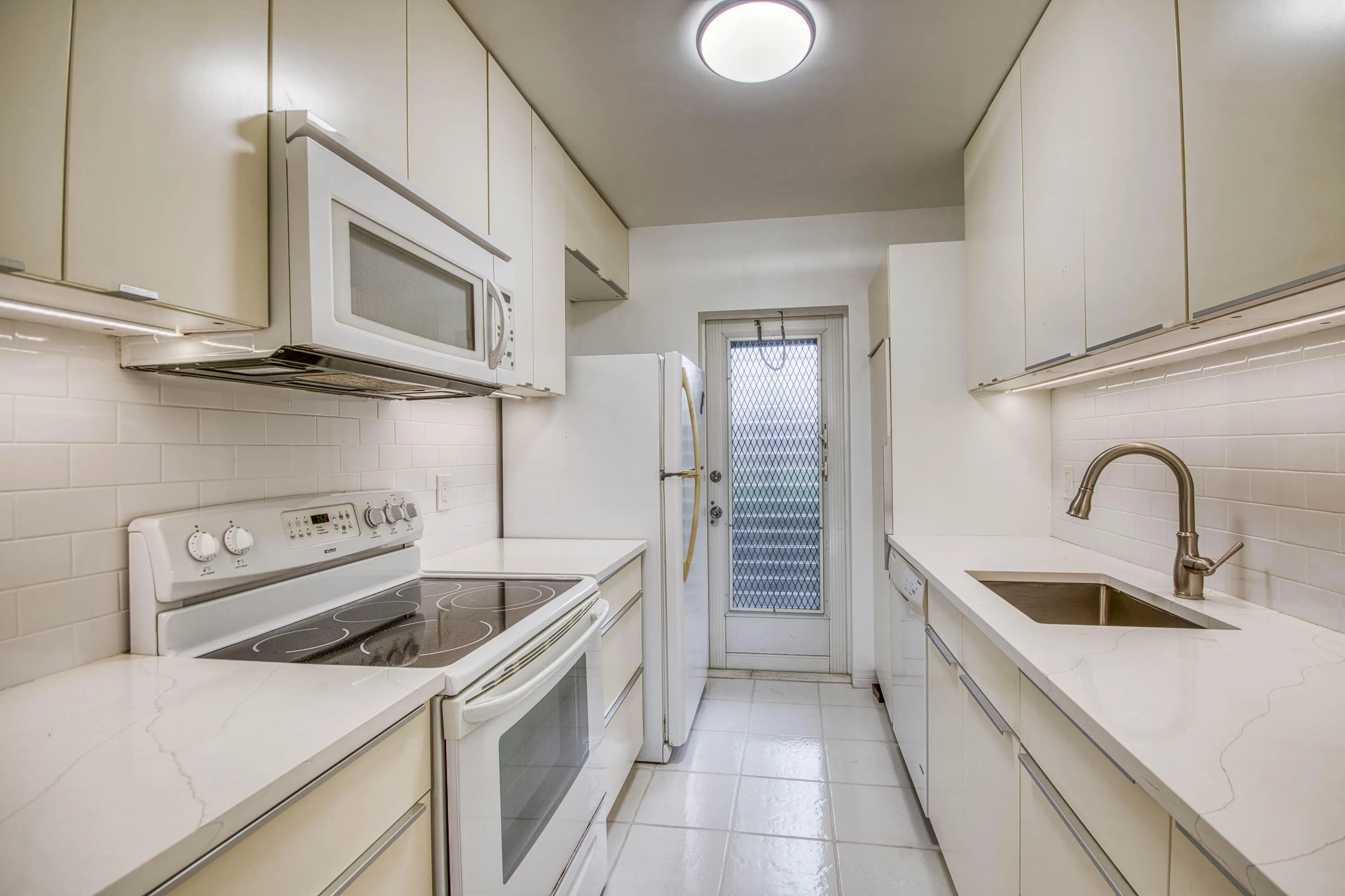 3351 Spanish Trail #113
