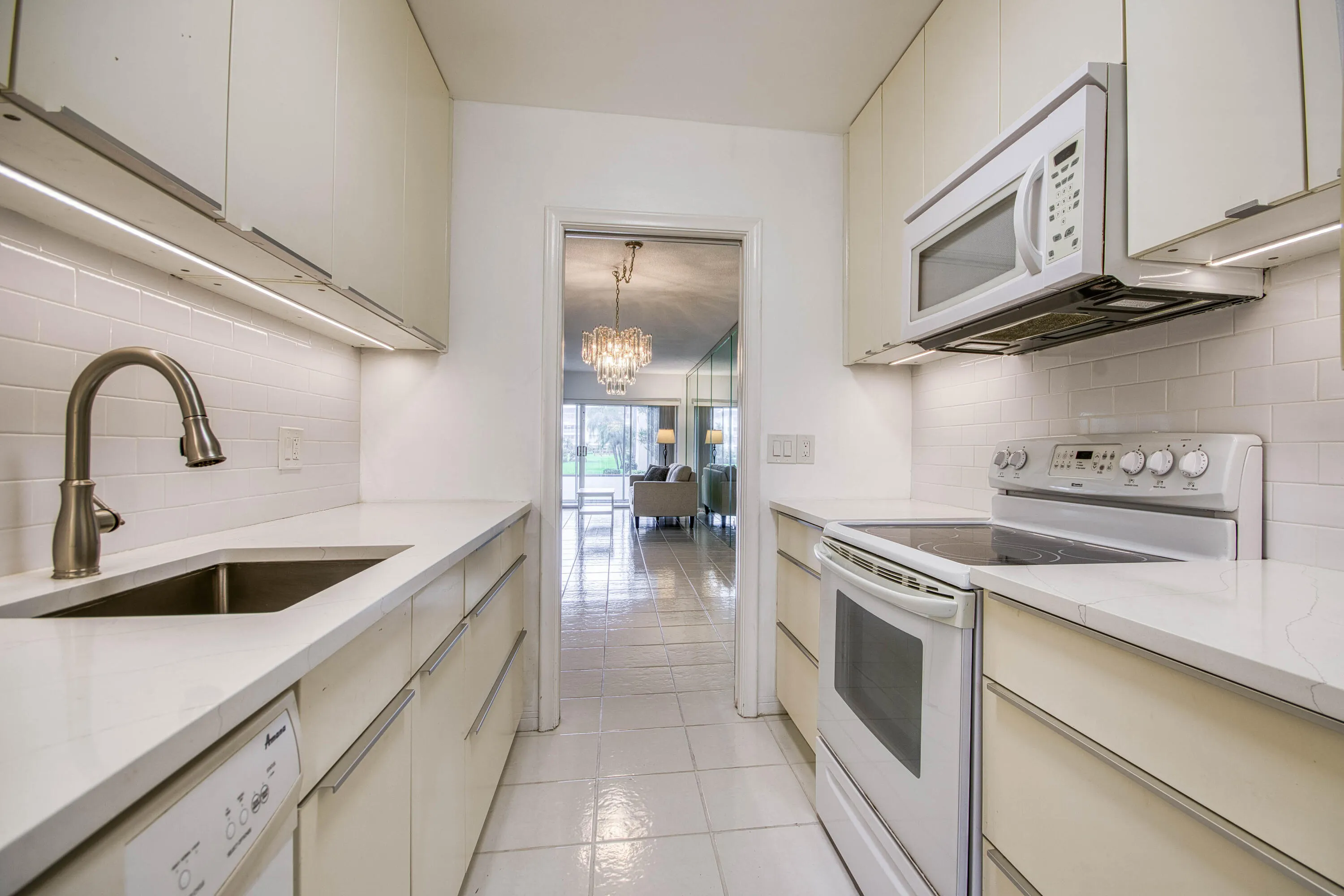 3351 Spanish Trail #113