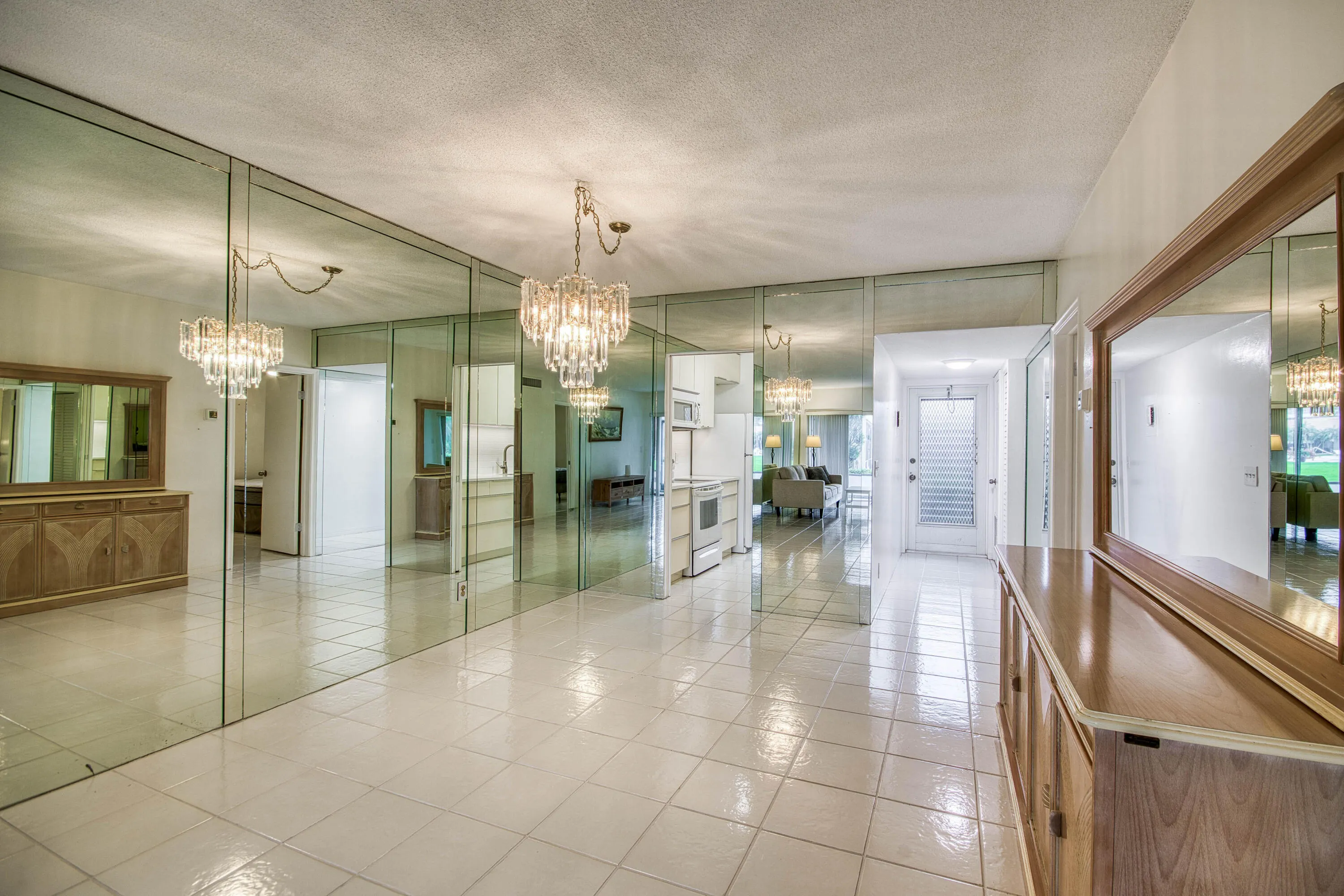 3351 Spanish Trail #113