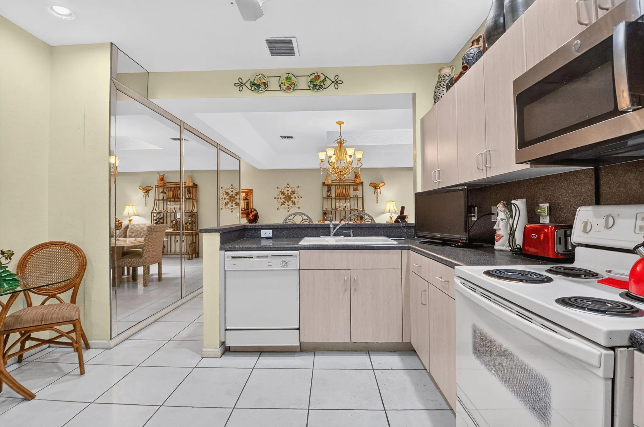 12527 Crystal Pointe Drive #C