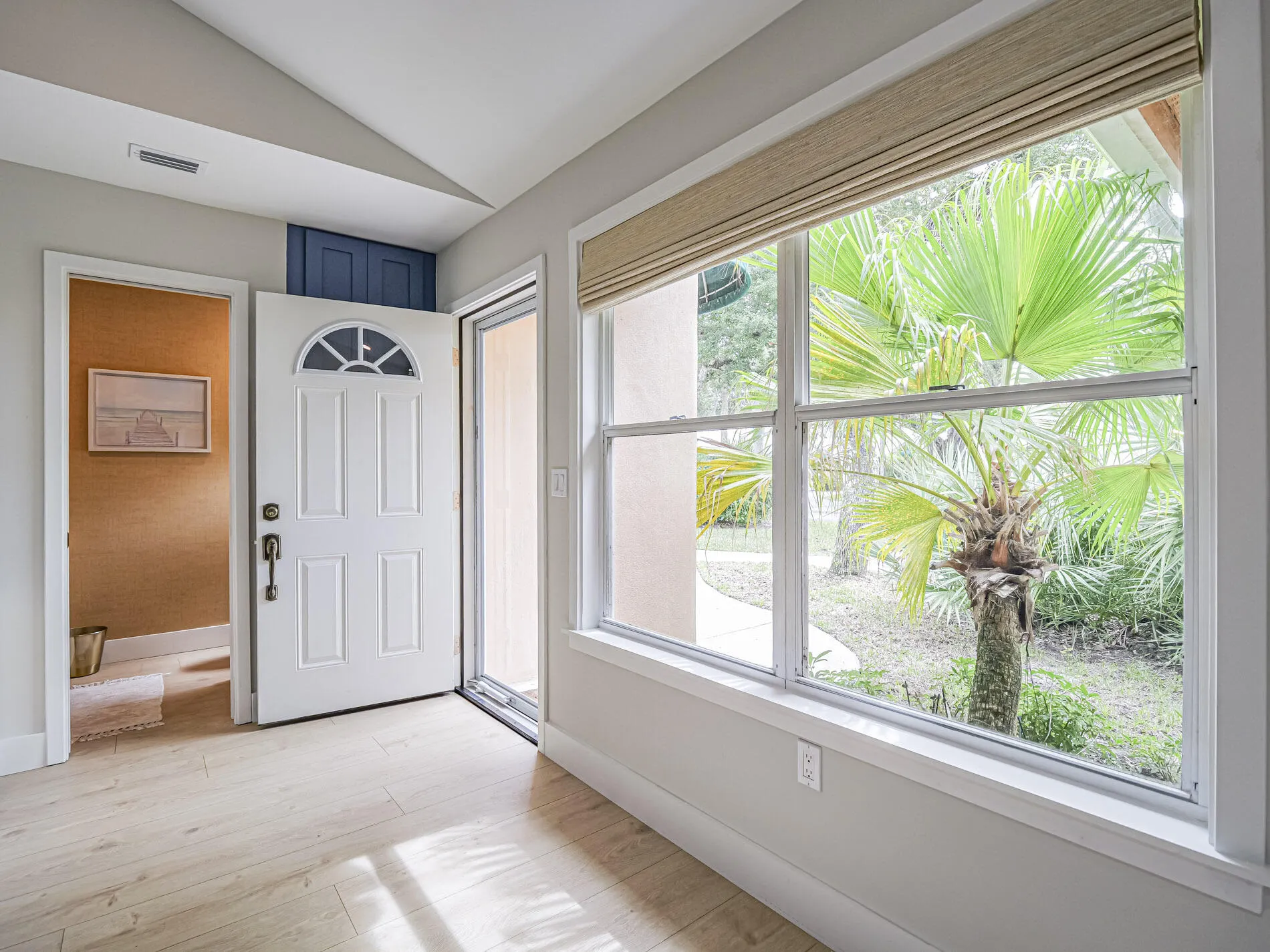 1374 CORAL PARK Lane #803