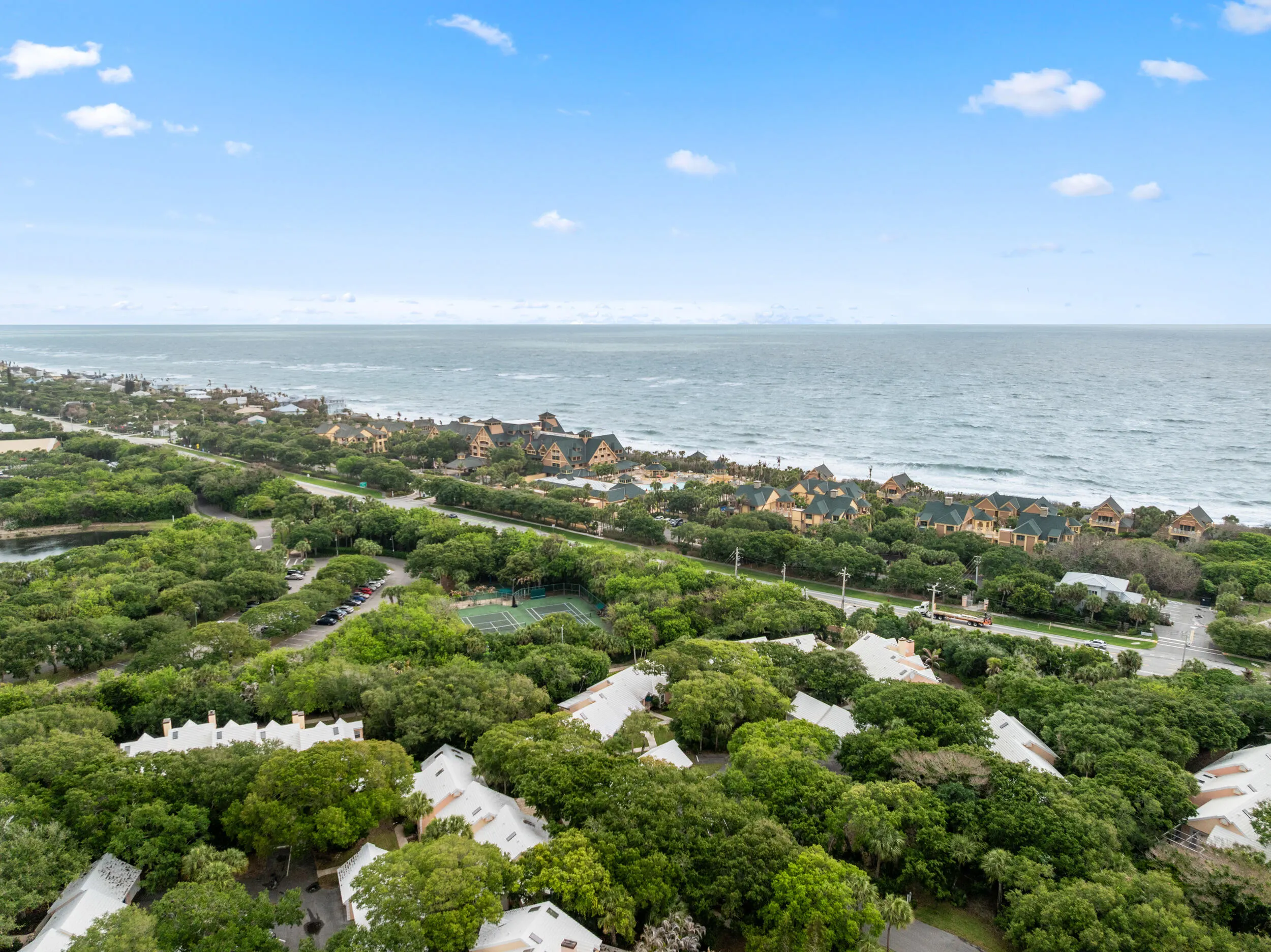 1374 CORAL PARK Lane #803