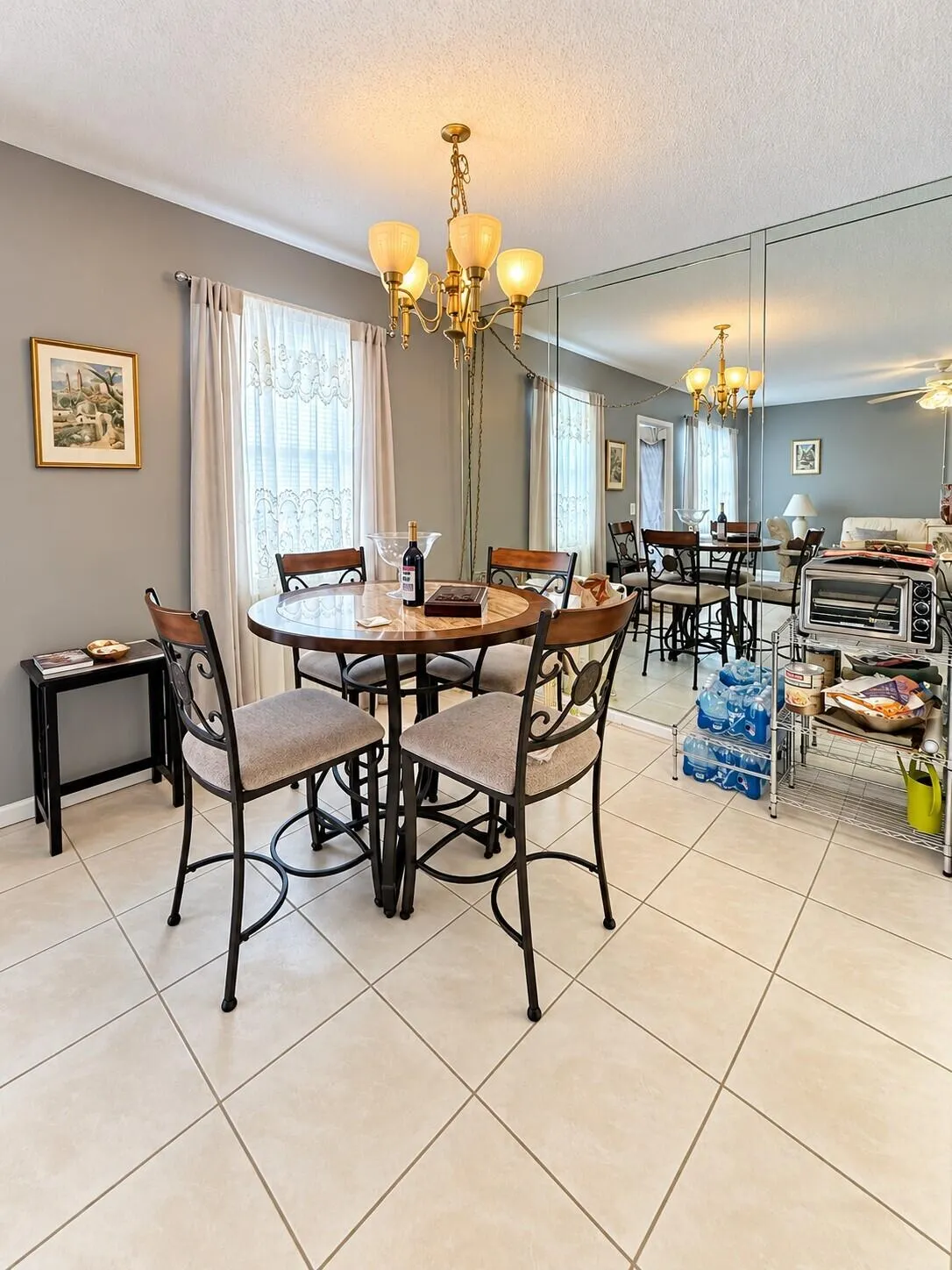 3079 EXETER E