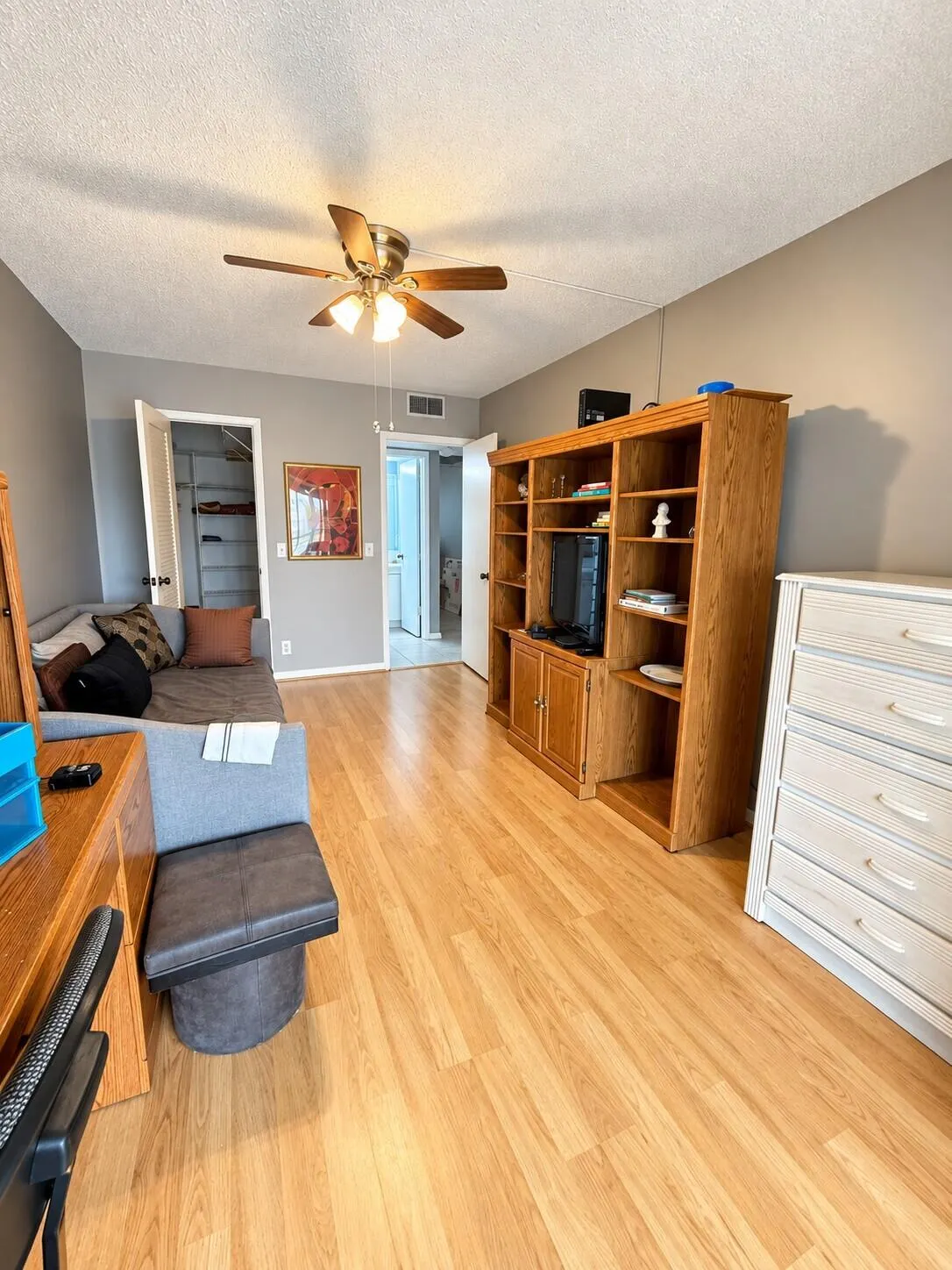3079 EXETER E
