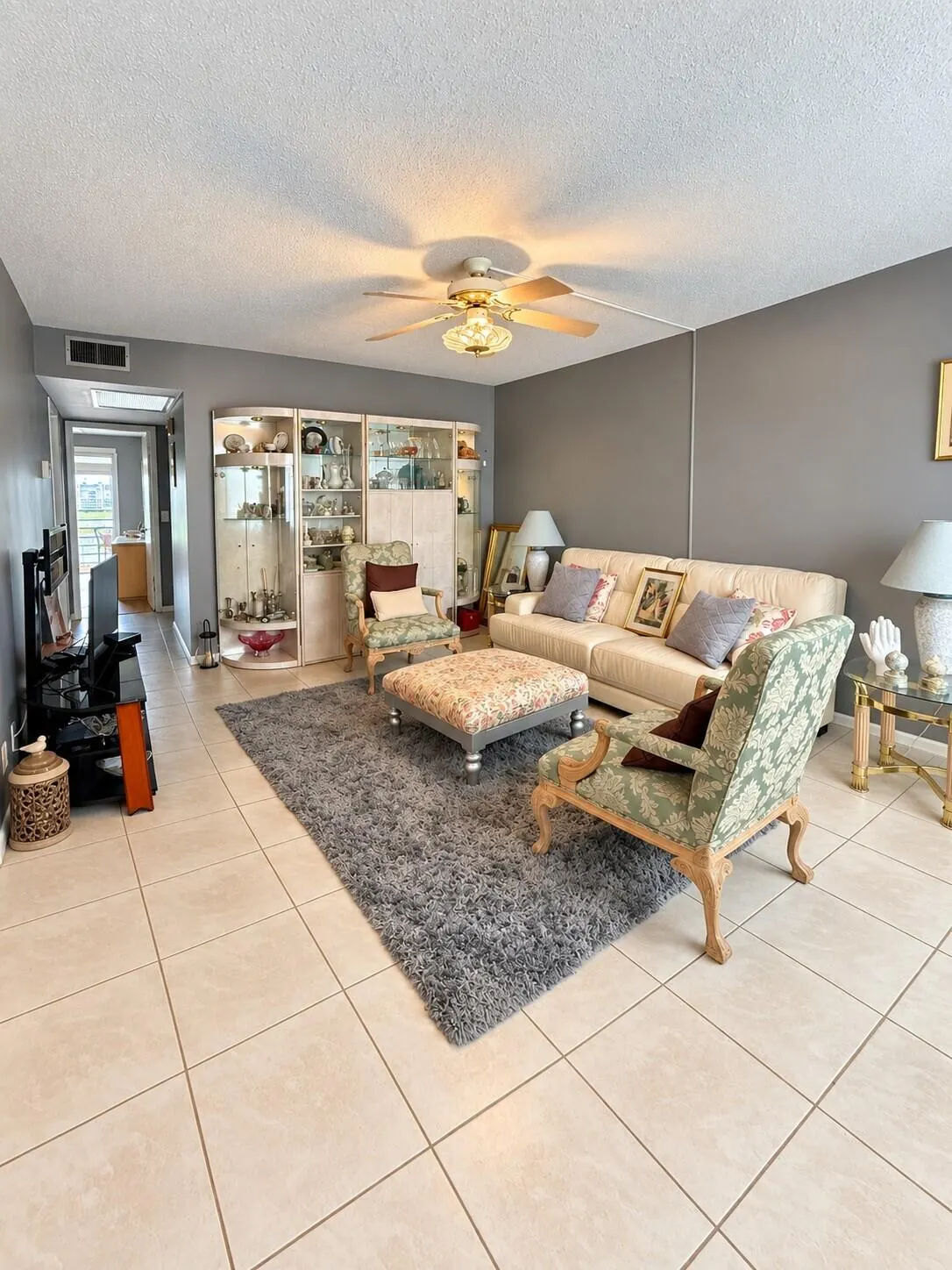 3079 EXETER E