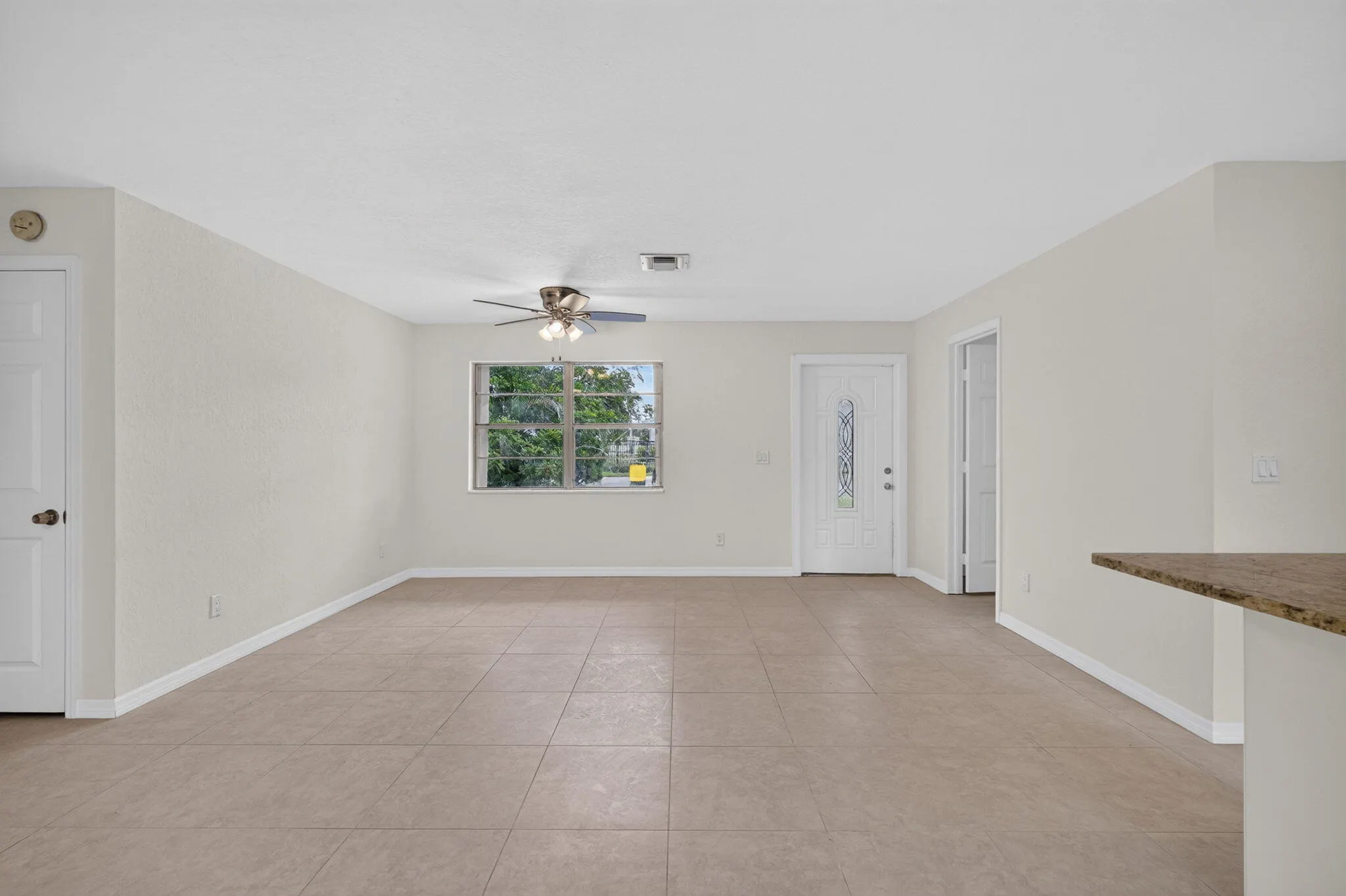 913 SE 10TH Street