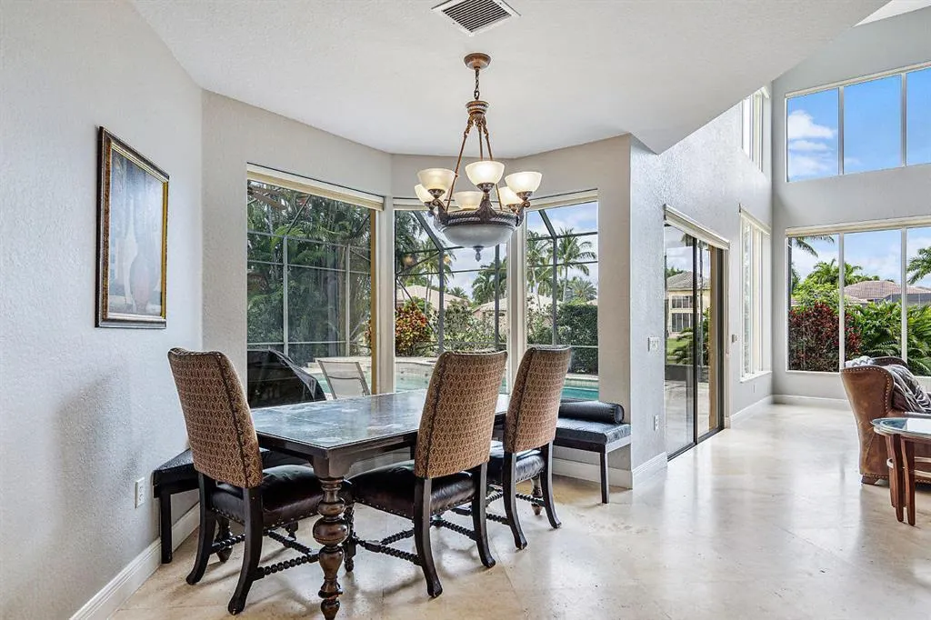 9541 NEW WATERFORD Cove