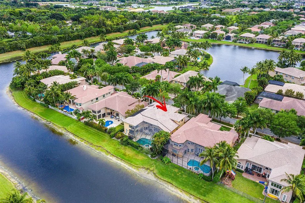 9541 NEW WATERFORD Cove