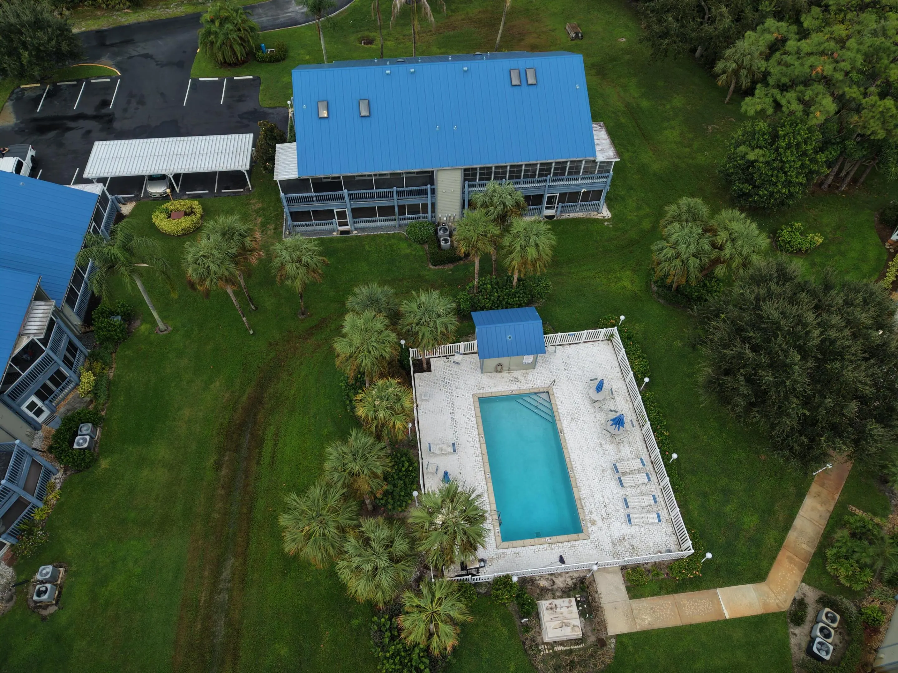 1461 NE 14TH Court #T-52