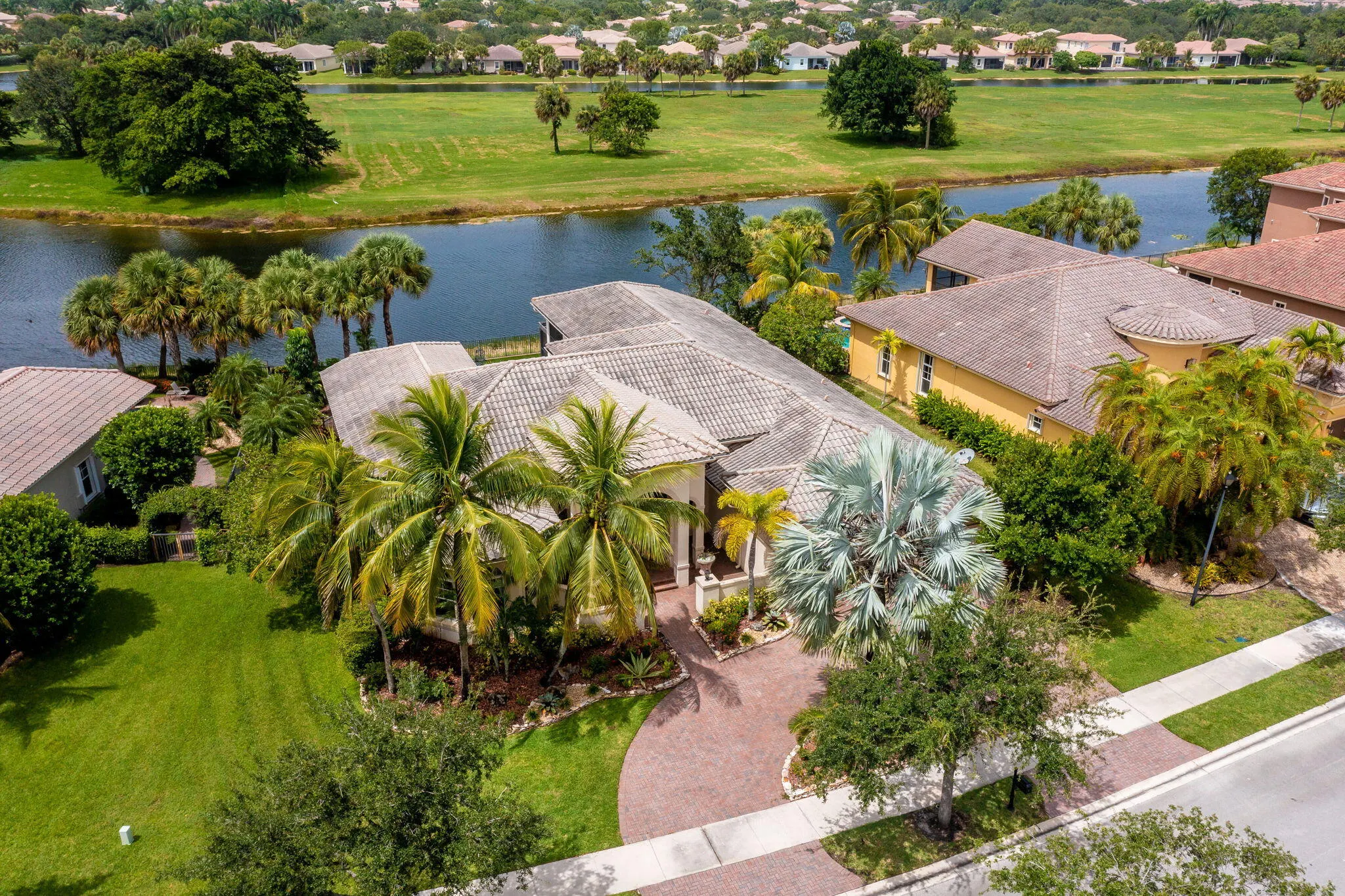 11747 NW 69TH Place