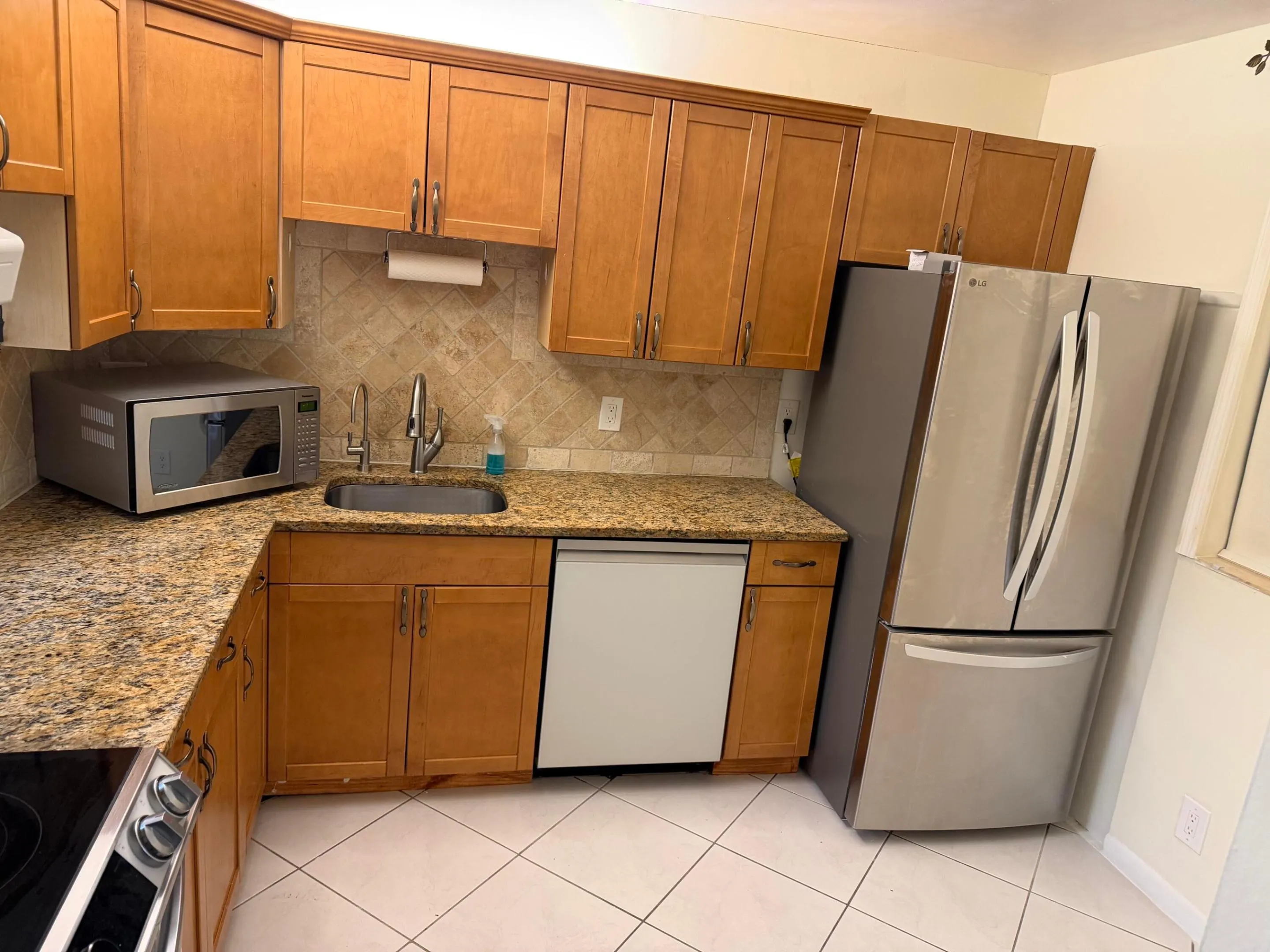 2900 FIORE Way #1050