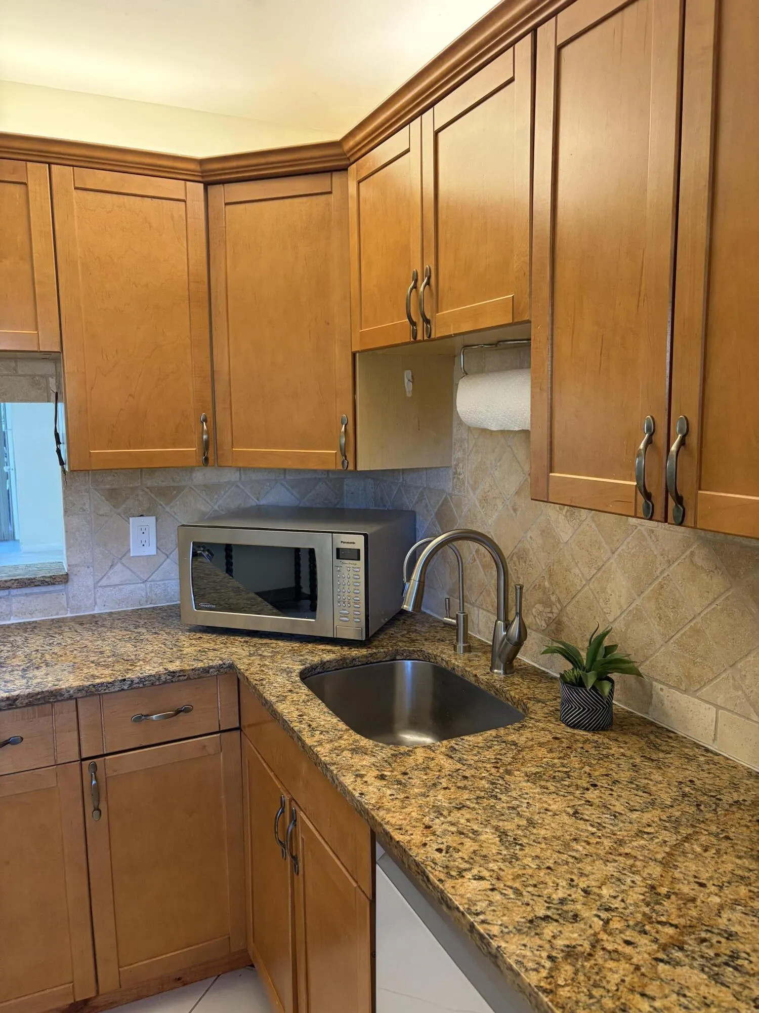 2900 FIORE Way #1050