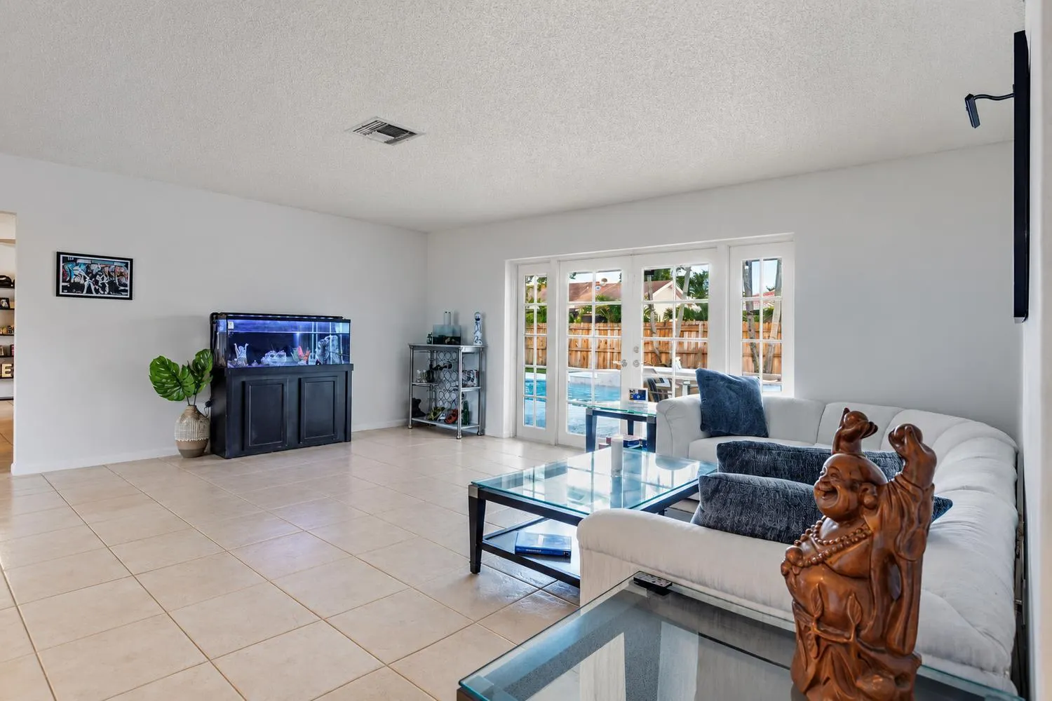4852 Sugar Pine Drive