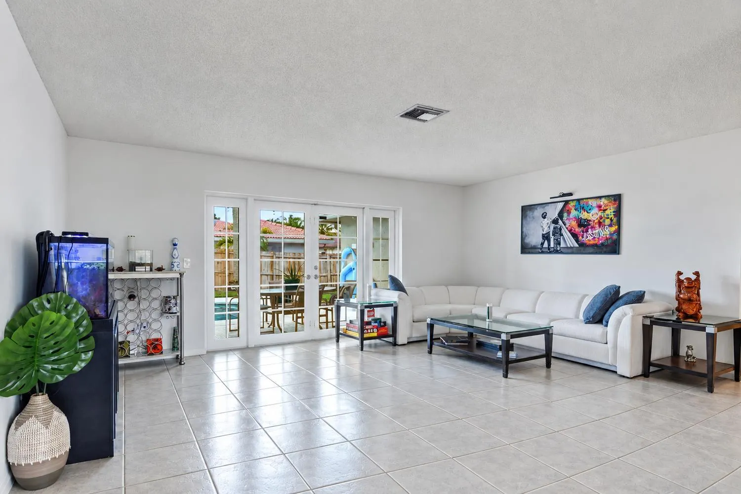 4852 Sugar Pine Drive