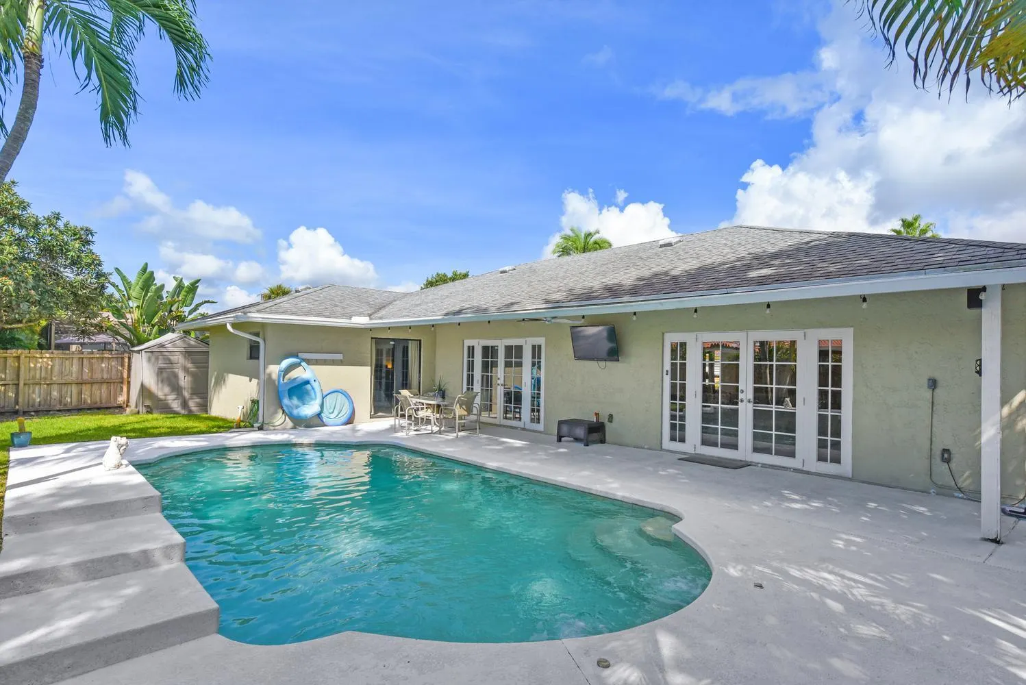 4852 Sugar Pine Drive