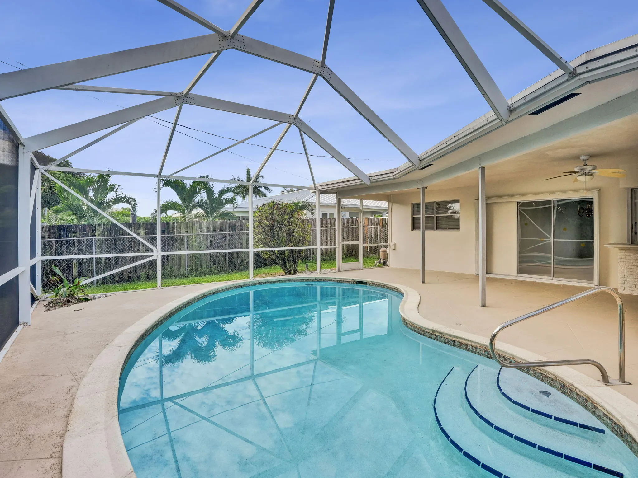 4850 NW 5TH Terrace