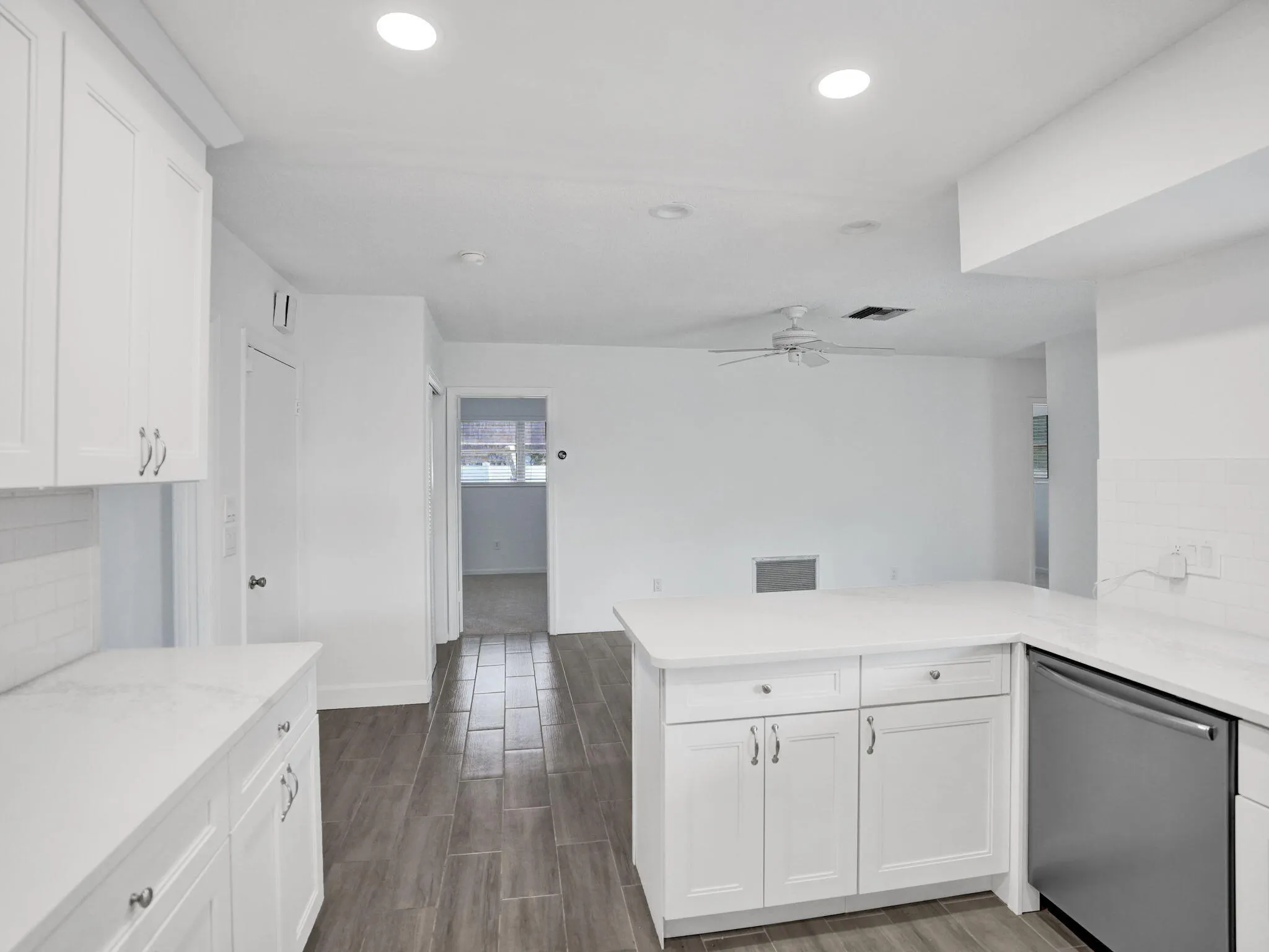 4850 NW 5TH Terrace