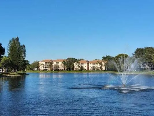 4450 NW 30TH Street #111